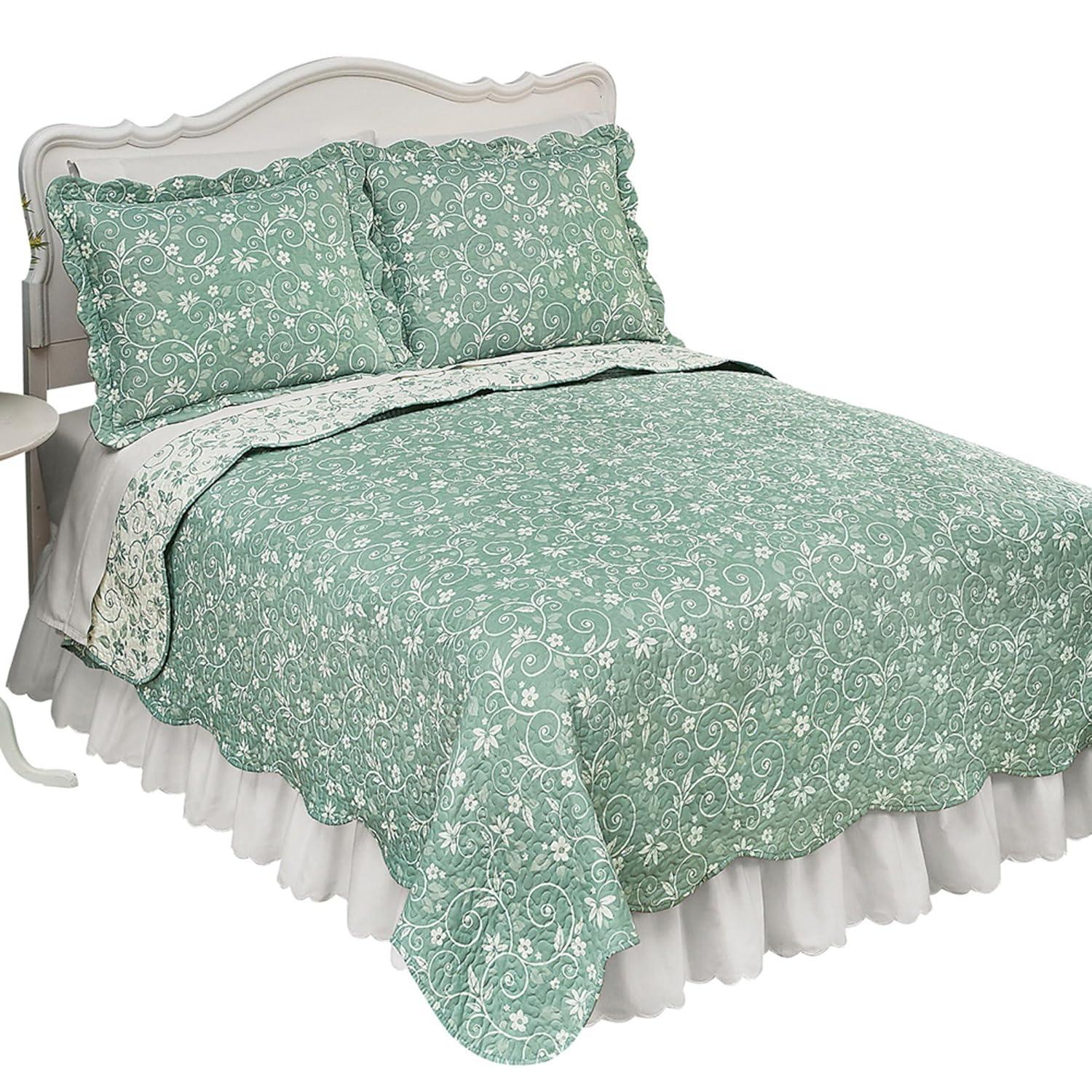 Winston Brands Floral Quilt