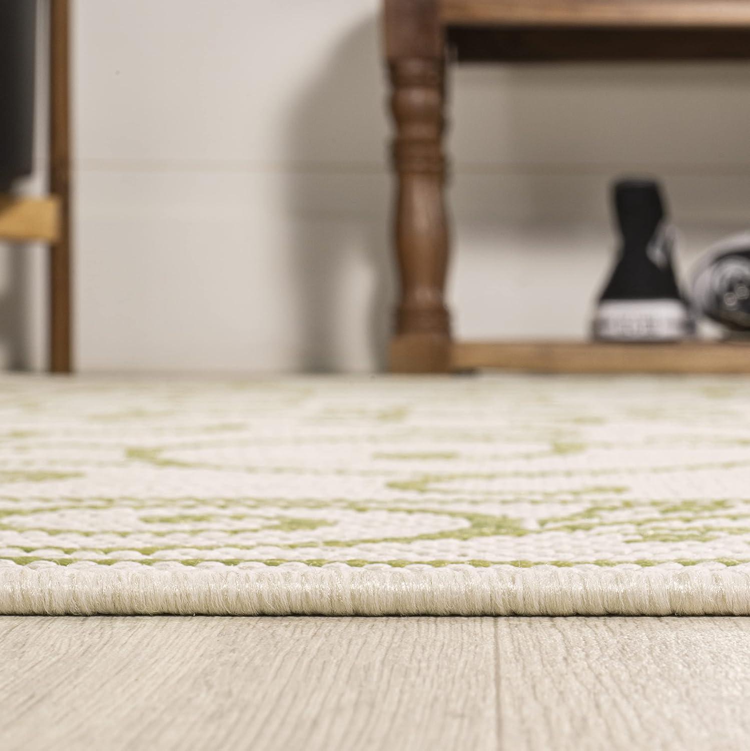 5' x 5' Charleston Vintage Filigree Textured Weave Indoor/Outdoor Area Rug, Cream/Green - JONATHAN Y