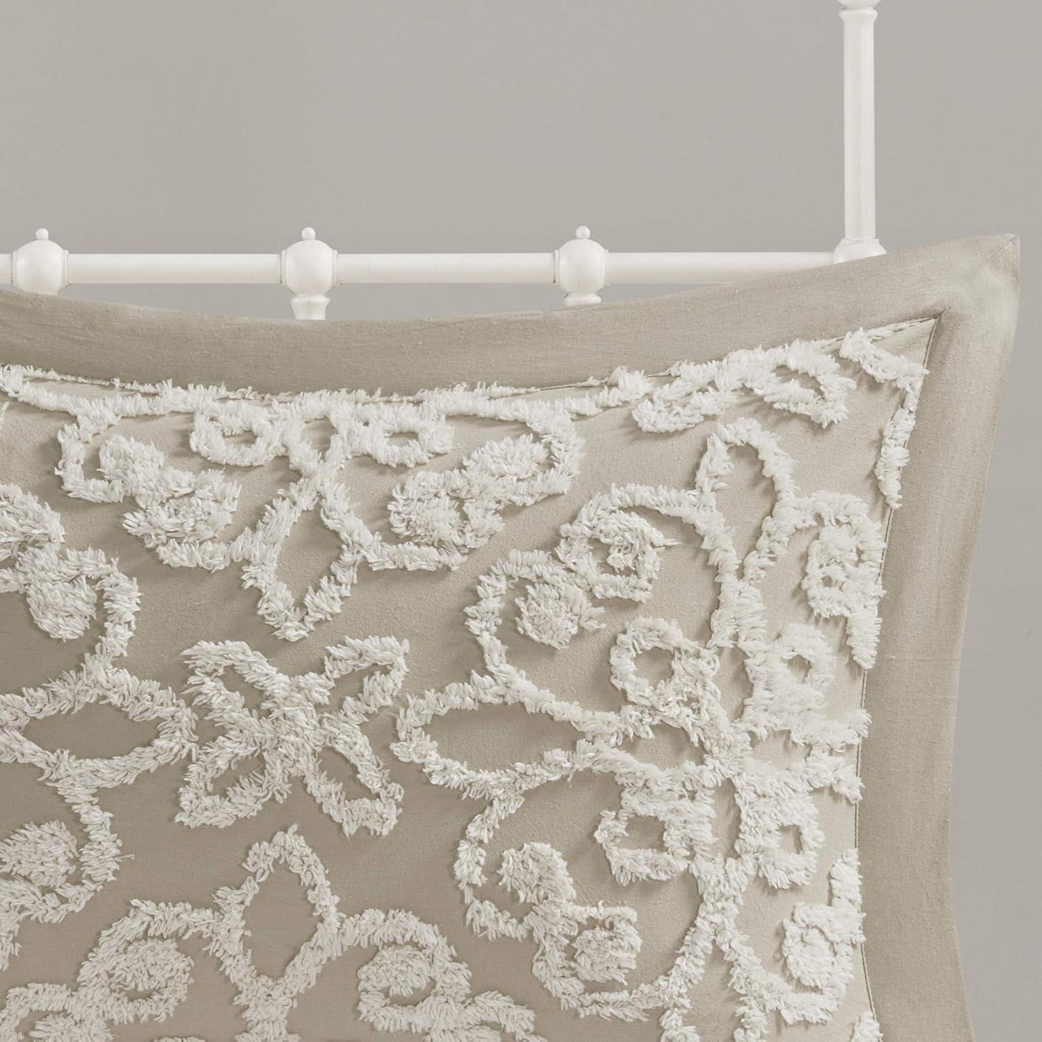 Kelly Clarkson Home Emberly Tufted 100% Cotton Sateen Coverlet Set in Farmhouse Style