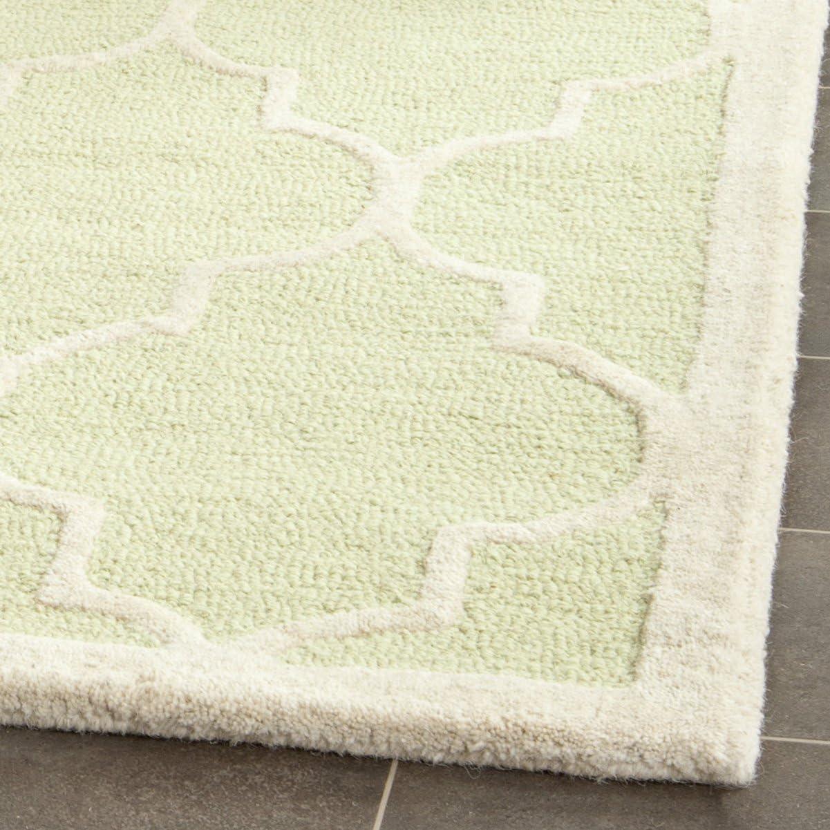 SAFAVIEH Cambridge Kevin Geometric Wool Area Rug, Light Green/Ivory, 2' x 3'