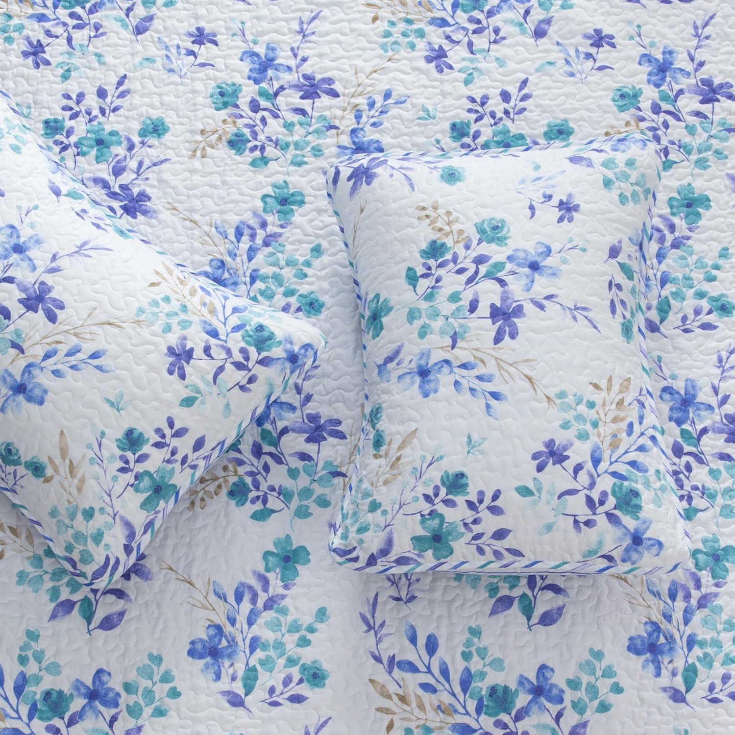 FreshFolds Bright & Colorful Tiny Floral Quilt Set with Shams