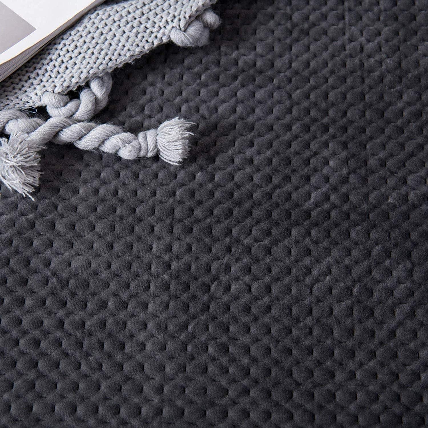 Kasentex  All Season Plush Poly Velvet Lavish Design Quilt Set Soft and Warm Machine Washable Coverlet Grey Queen