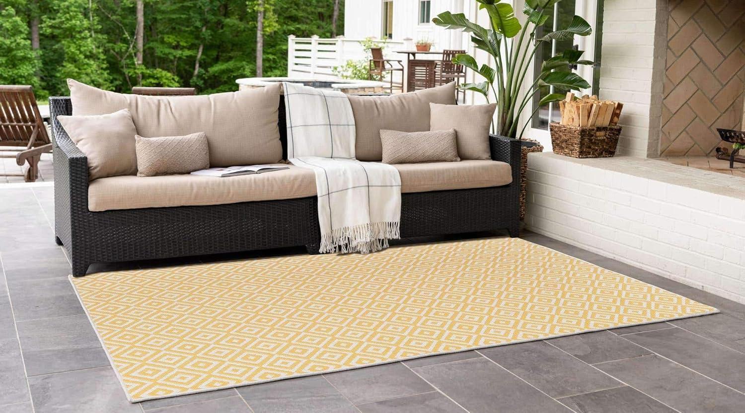 Jill Zarin Outdoor Costa Rica Geometric Woven Area Rug