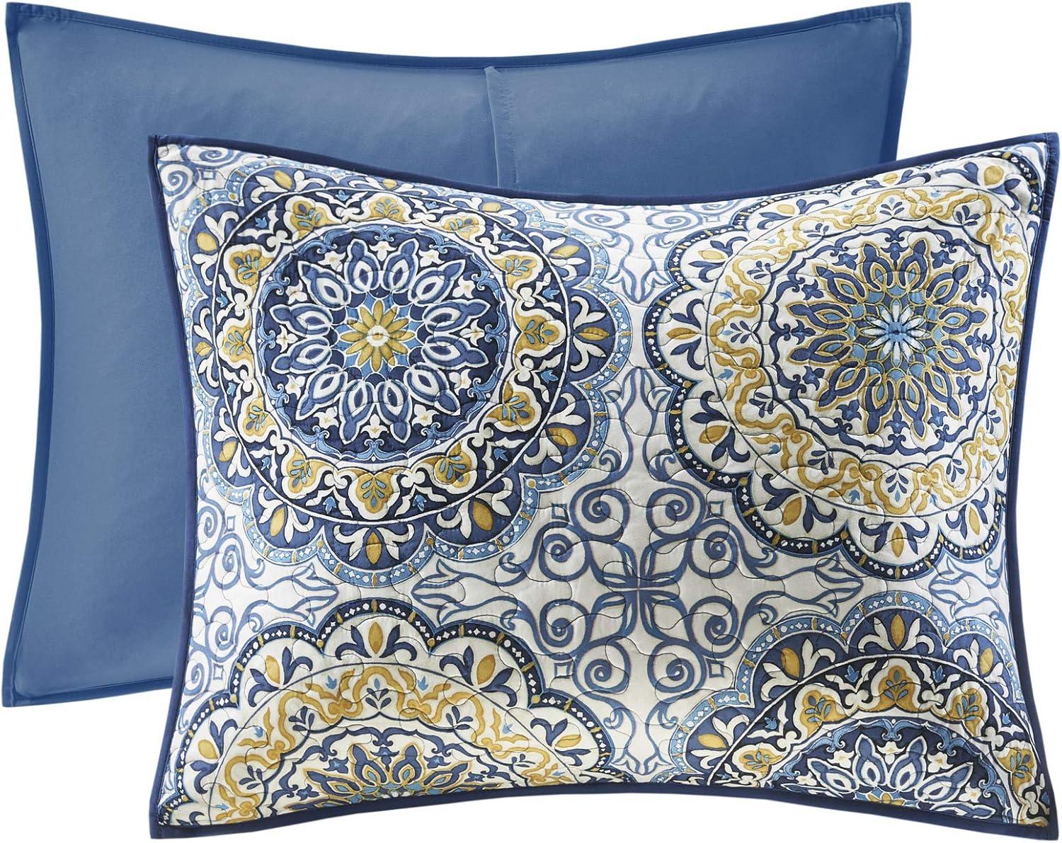 Madison Park 6 Piece Reversible Quilt Set with Throw Pillows
