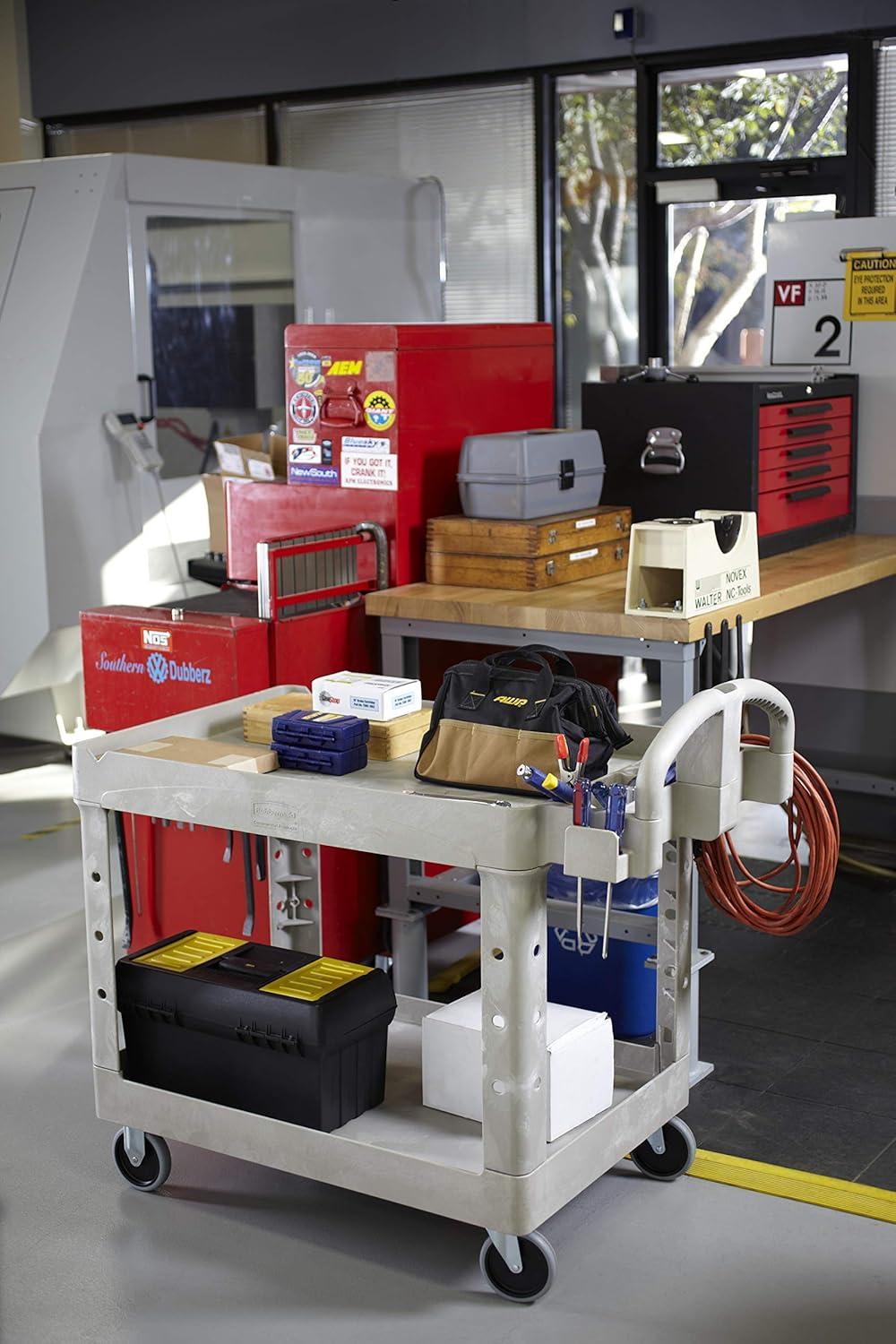 Rubbermaid® Commercial 32.2'' H x 25.9'' W Utility Cart with Wheels