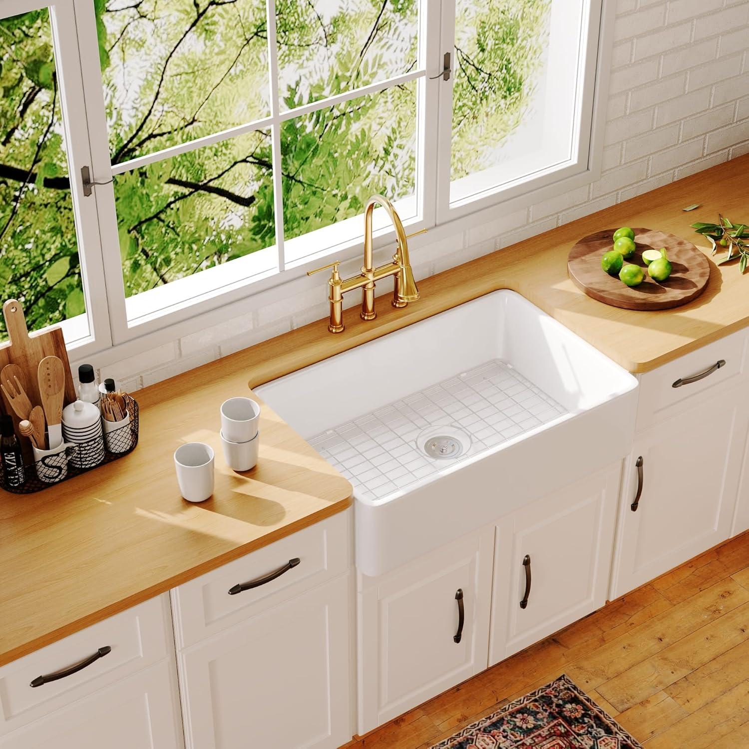 White Fireclay Farmhouse Single Bowl Kitchen Sink