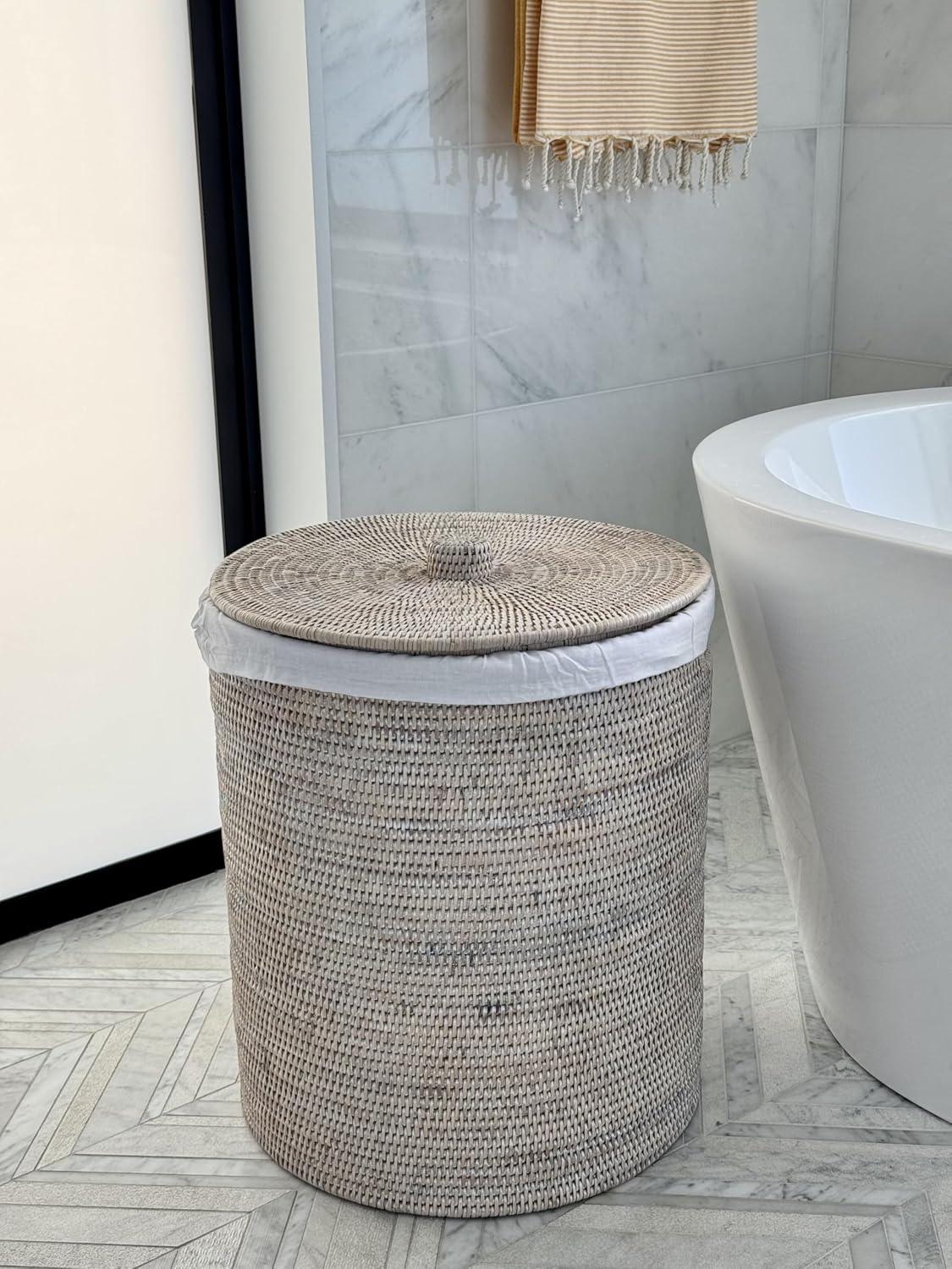 La Jolla Round Wicker Hamper with Lid and Liner