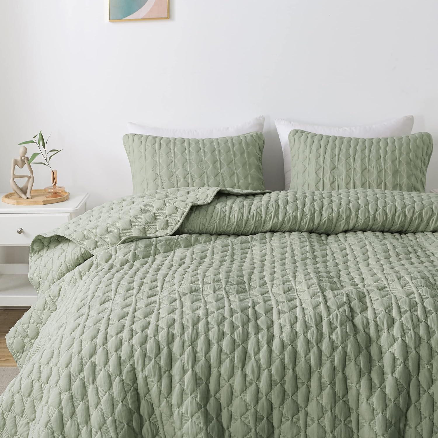 Sage Green Twin Microfiber Quilted Bedspread Set