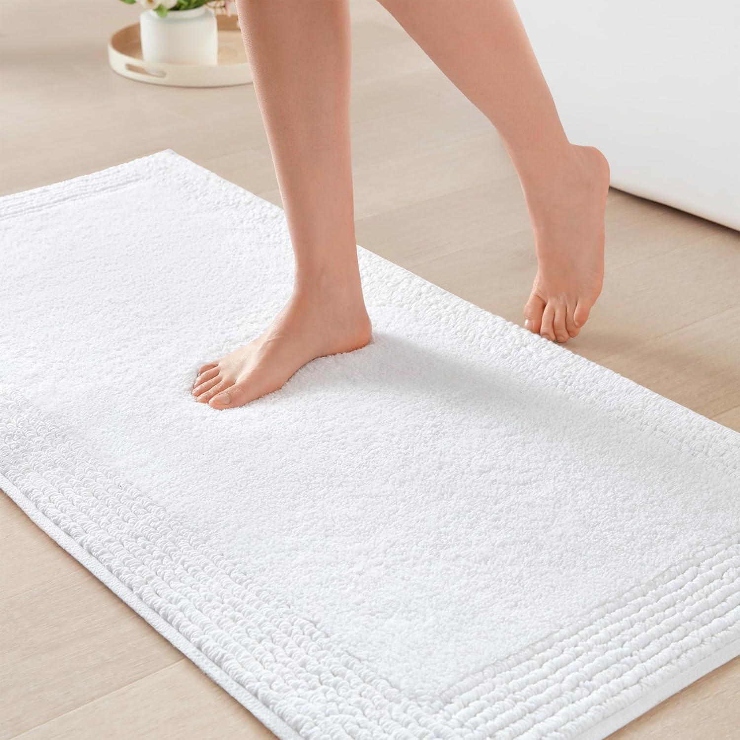 Madison Park Signature Splendor 100% Cotton Tufted 3000 GSM Reversible Bath Rug