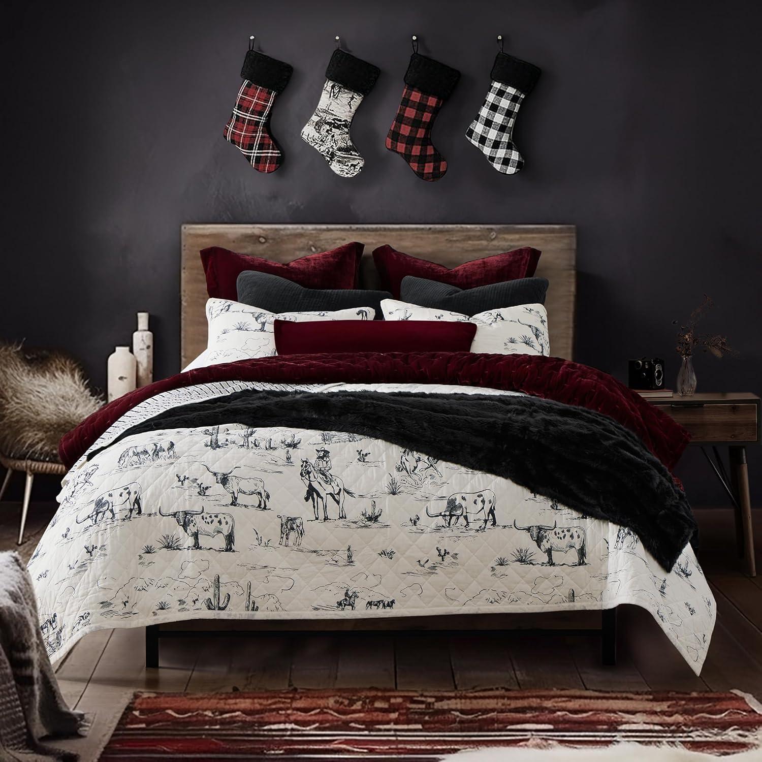 Ranch Life White/Black Cotton Reversible Western Rustic Farmhouse 3 Piece Quilt Set