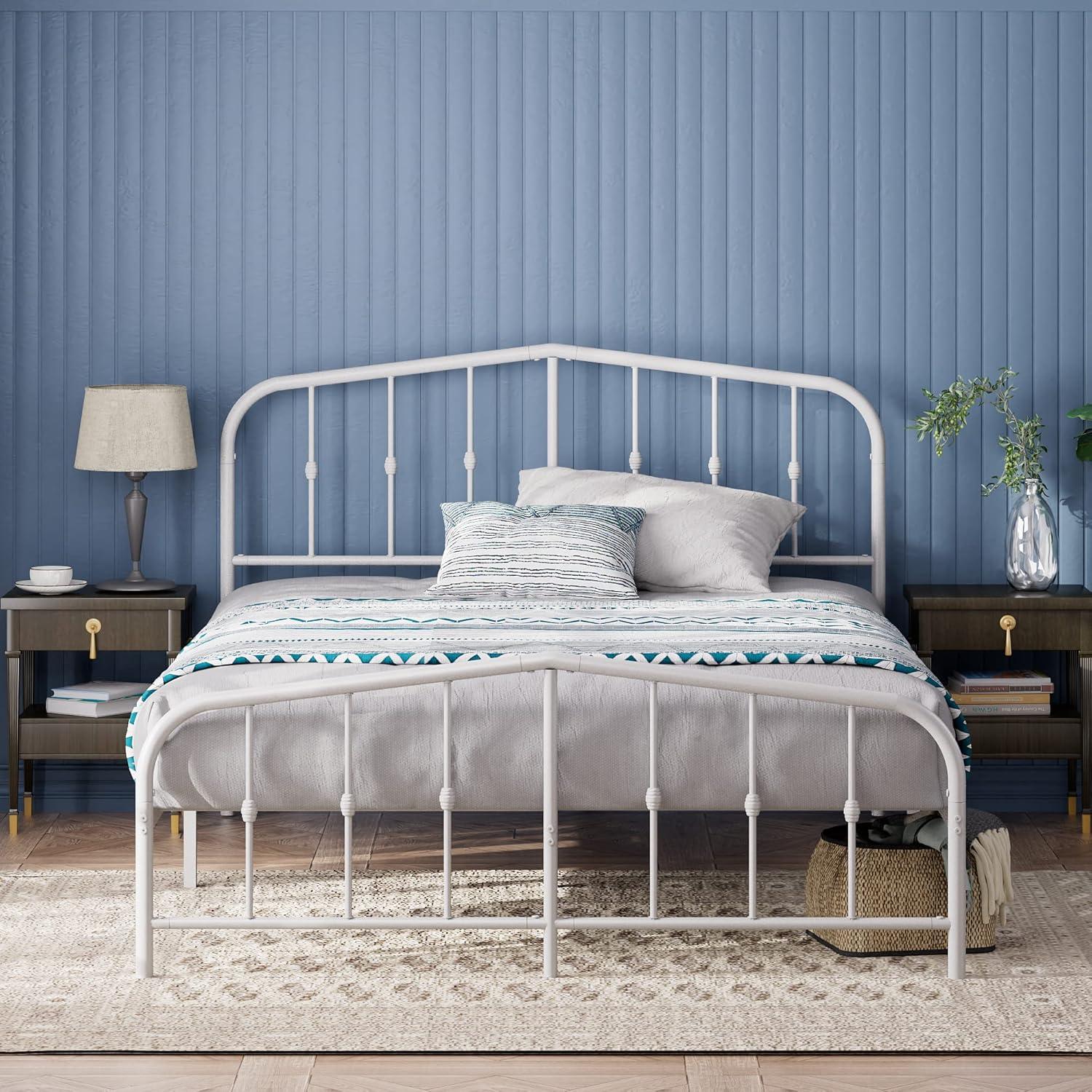 Zinus Queen Heidi Metal Platform Bed Frame White: Contemporary Style, Steel Construction, No Box Spring Needed, Max 700 lbs