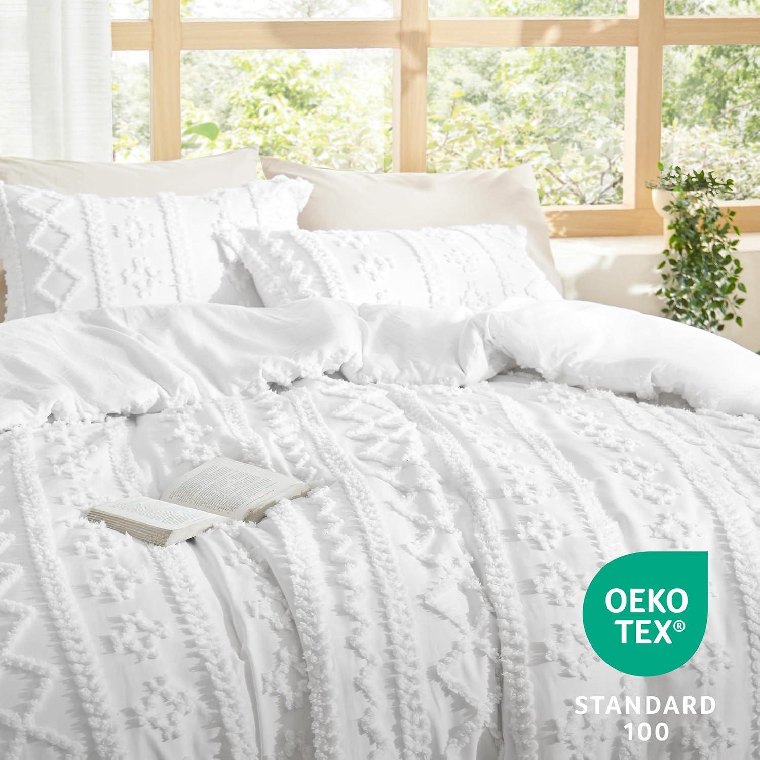Bedsure Tufted Boho Comforter Set California King - Bright White Boho Bed Set, GentleSoft™ 3 Pieces Farmhouse Shabby Chic Embroidery Bedding, Gifts for Woman, Soft Jacquard Comforter for All Seasons