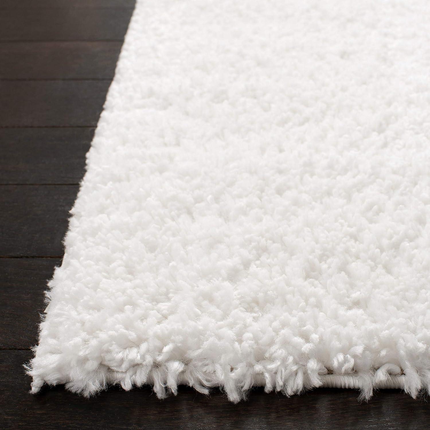 SAFAVIEH August Carlene Solid Plush Shag Area Rug, White, 9' x 12'