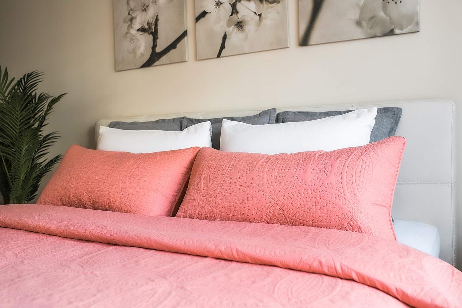 Mezzati Prestige Bedspread Coverlet Set - Soft Brushed Microfiber Comforter Bedding Cover, 3-Piece Quilt Set (Queen/Full, Coral Rose)