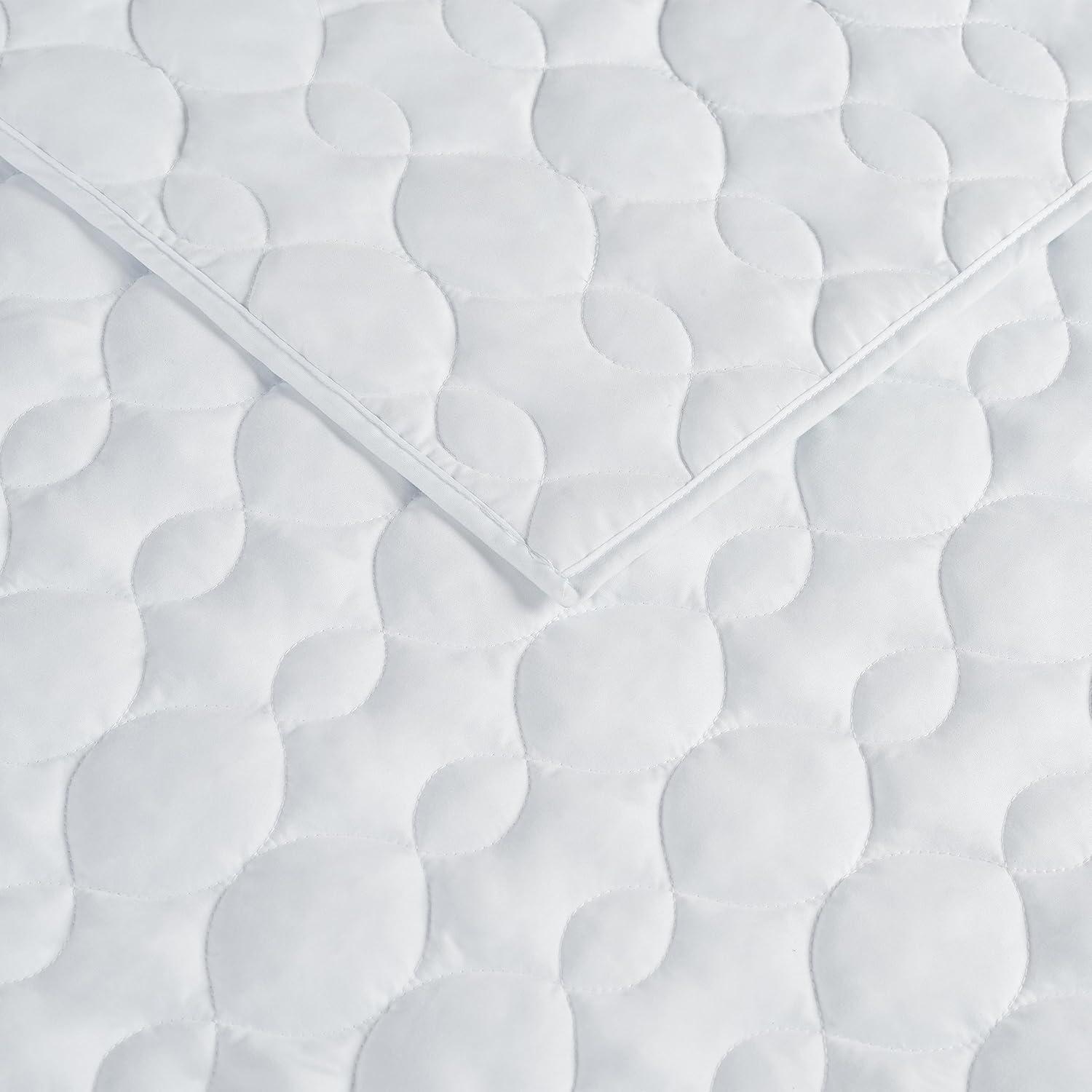 Serta Simply Comfort Solid Quilt Set