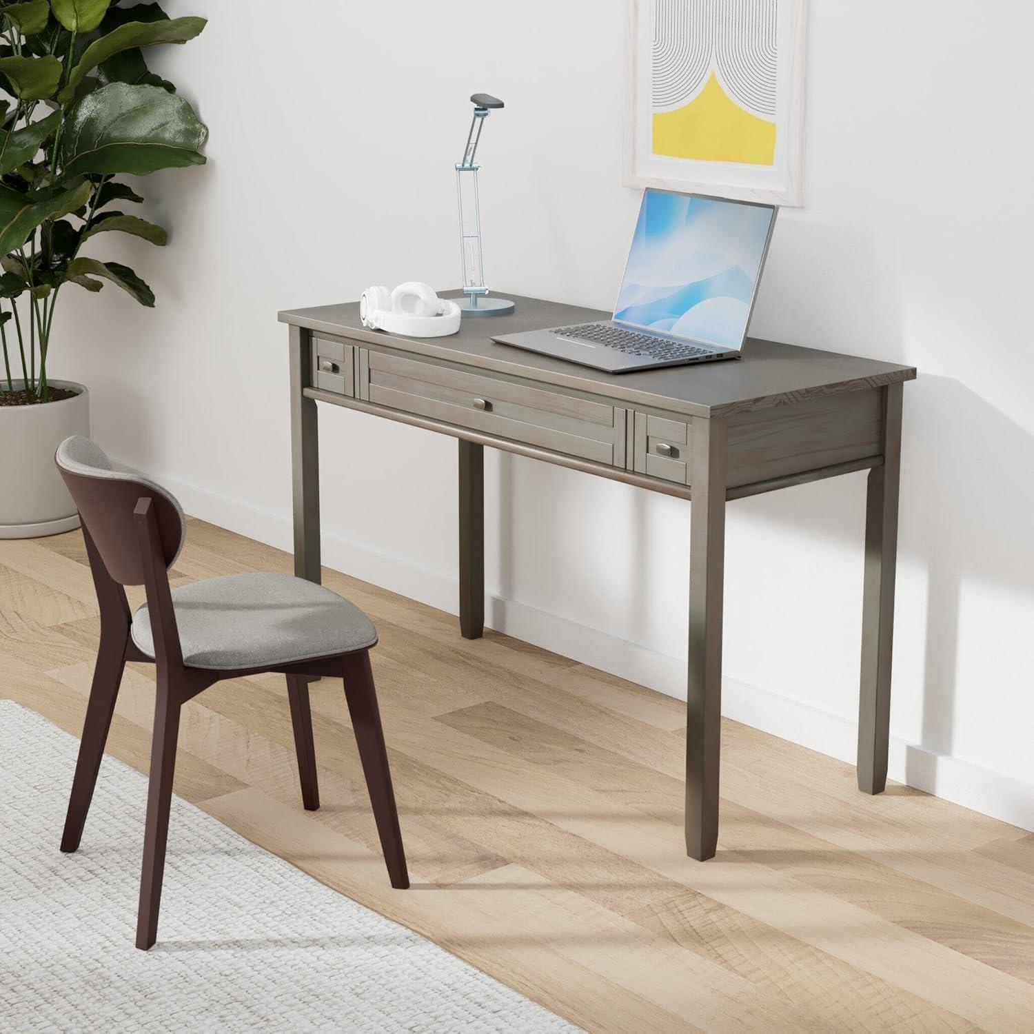 Warm Shaker Desk