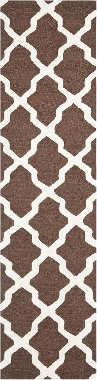 Cambridge CAM121 Hand Tufted Area Rug  - Safavieh