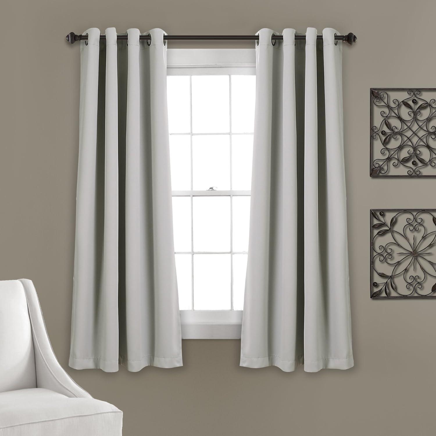 Insulated Polyester Blackout Curtain Pair (Set of 2)