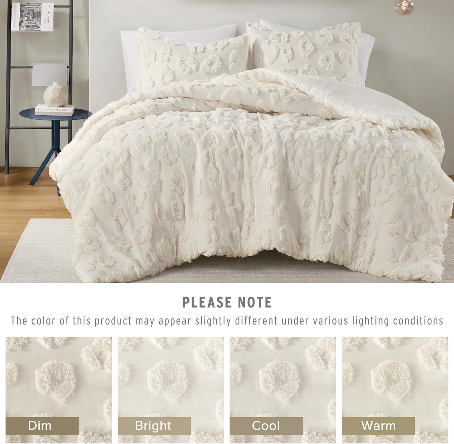 Intelligent Design Larissa Animal Chenille Comforter Set