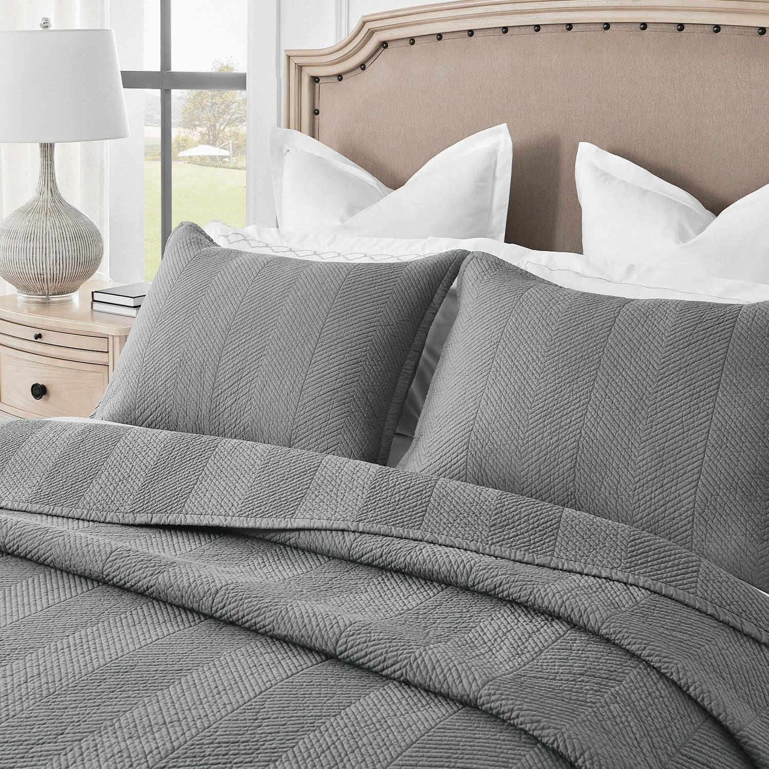 Calla Angel Evelyn Stitch Chevron Luxury Pure Cotton Quilt, Gray, Chevron, 3 Pieces Queen Quilt Set