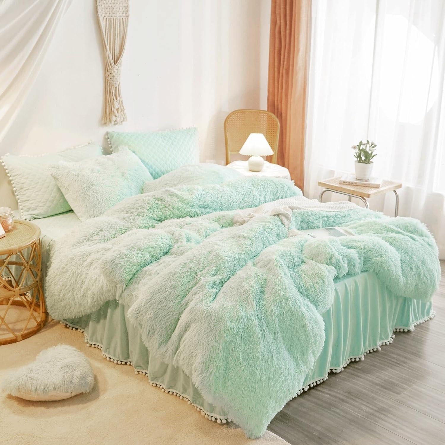 LIFEREVO 3 Pieces Luxury Plush Shaggy Faux Fur Duvet Cover Set(1 Fluffy Fuzzy Comforter Cover + 2 Pompoms Fringe Quilted Pillow Shams) Furry Bed Set, Zipper Closure, Queen Size, Dark Green