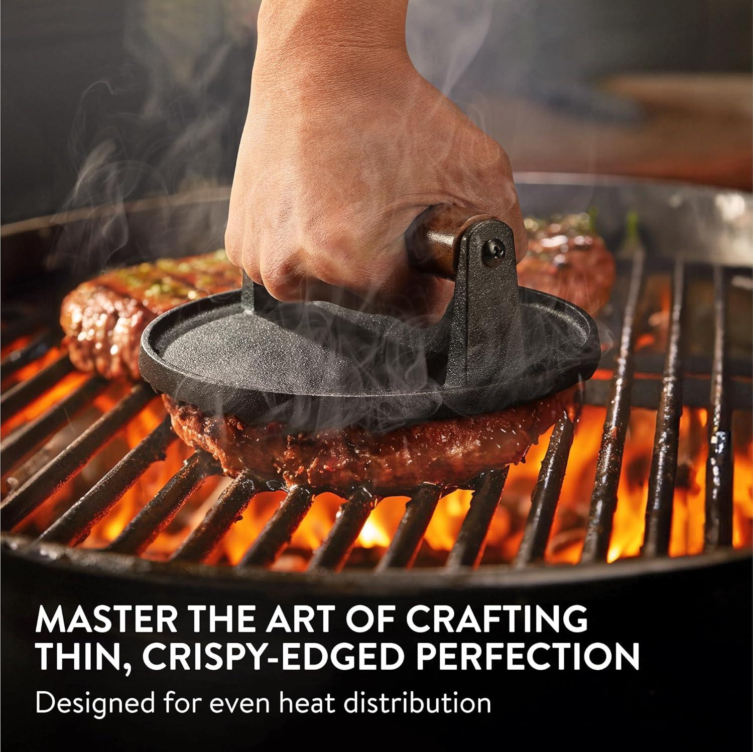 Navaris Cast Iron Round Burger Smasher - Food Grade Smash Burger Press with Wooden Handle - Grill BBQ Meat Patty Maker - Chef Press Burger Weight