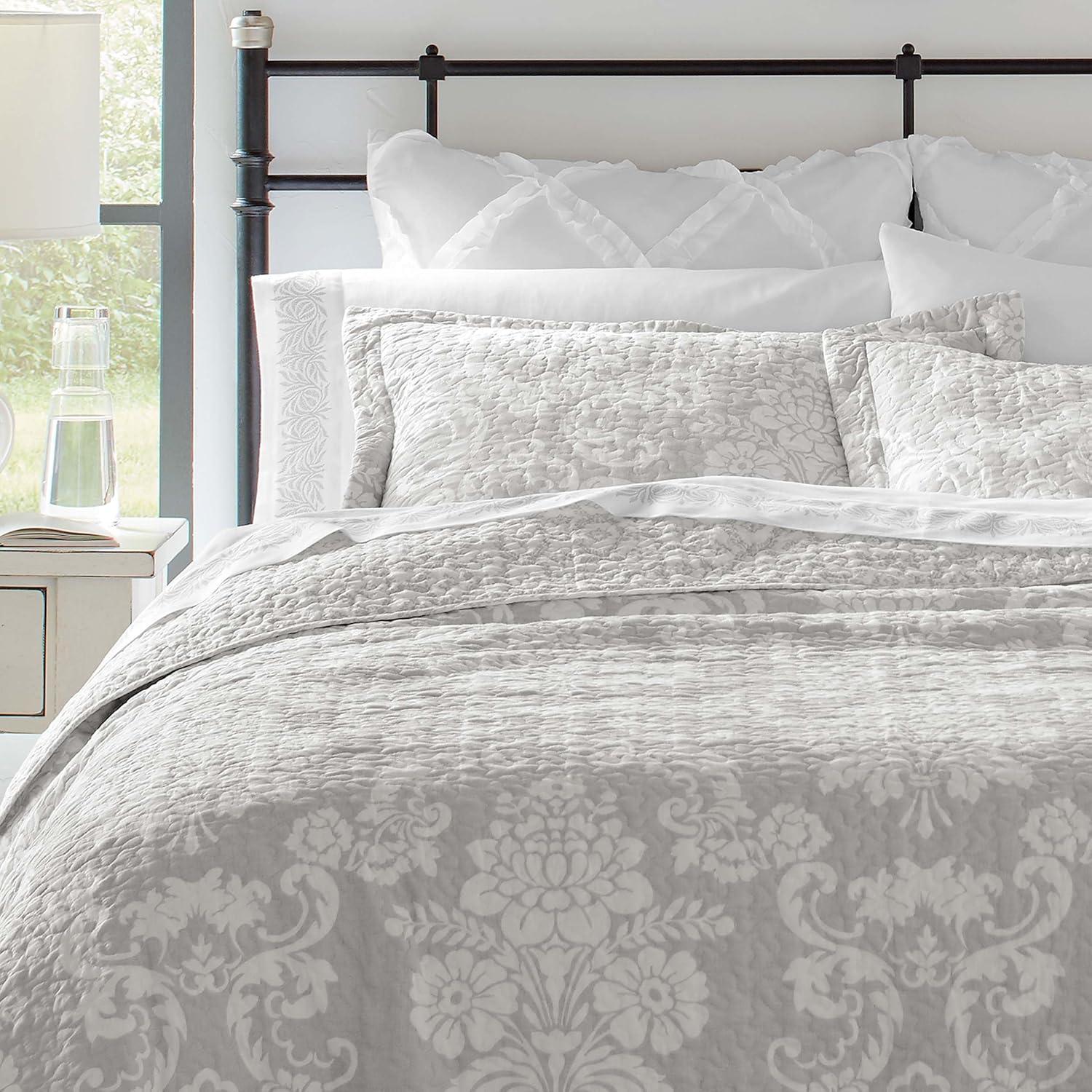 Laura Ashley Celina Patchwork Laura Ashley Reversible Cotton Quilt Set