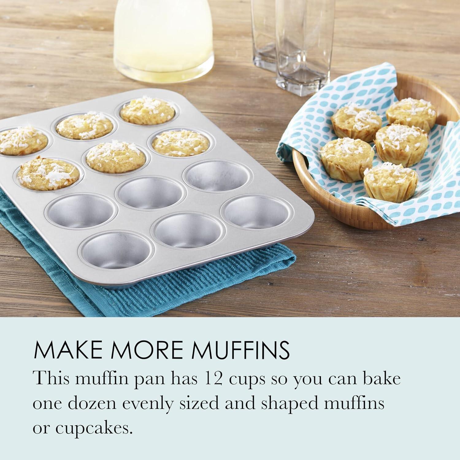 Commercial Ii Traditional Uncoated 12-Cup Muffin/Cupcake Pan