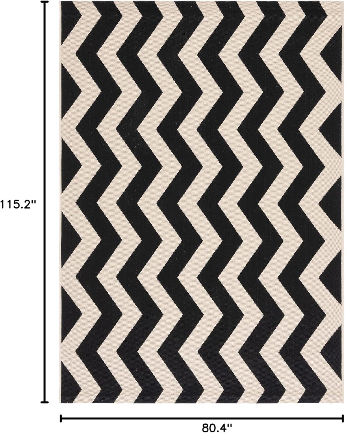 SAFAVIEH Courtyard Ayden Chevron Indoor/Outdoor Area Rug, 6'7" x 9'6", Black/Beige