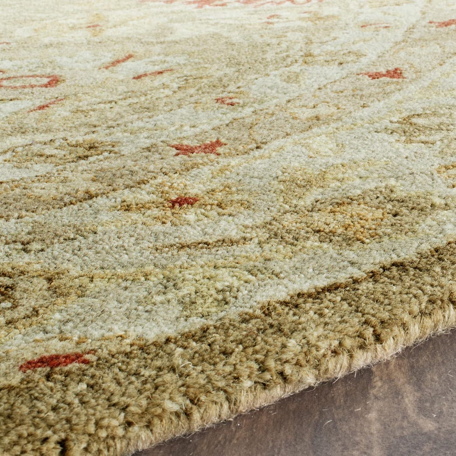 Safavieh Helena Hand Tufted Wool Oriental Rug