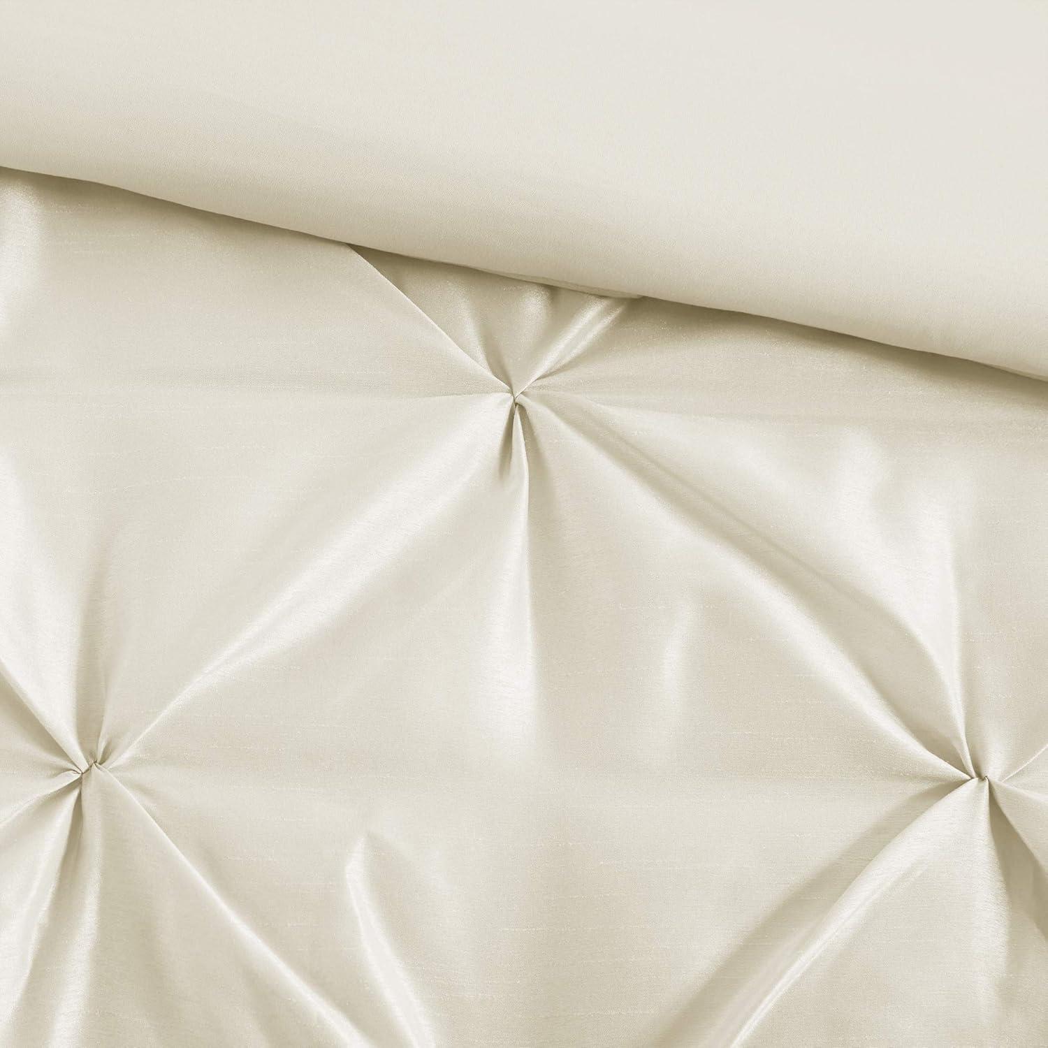 Madison Park Laurel 7 Piece Tufted Comforter Set