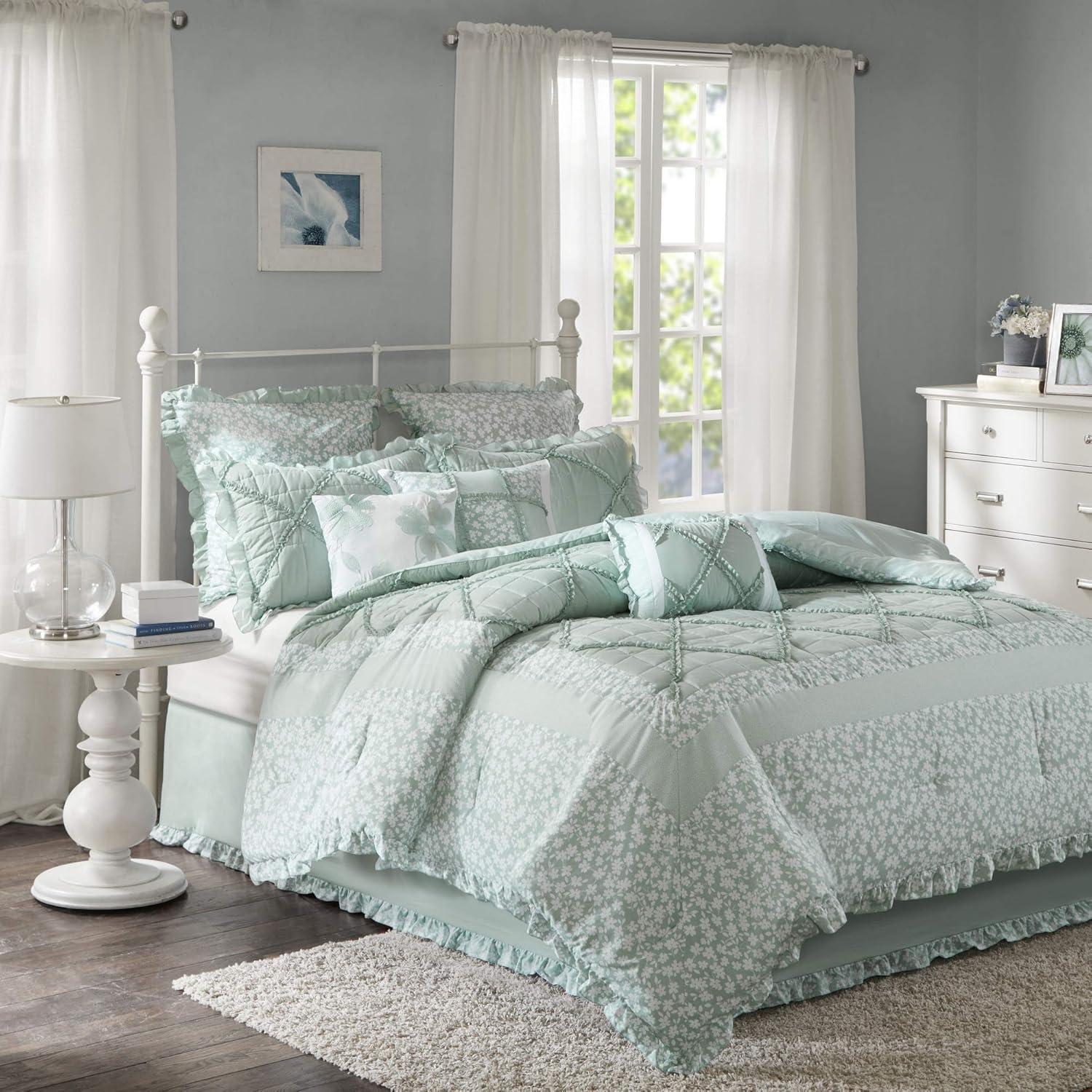Mindy Traditional 9 Piece Comforter Set