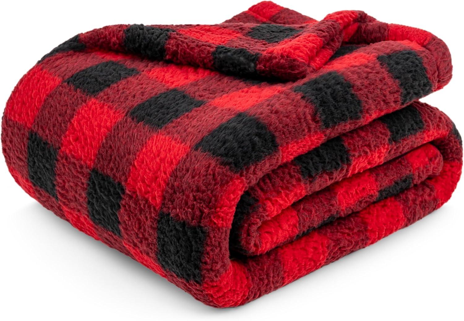 PAVILIA Plush Throw Blanket for Couch Bed, Faux Shearling Blanket and Throw for Sofa Home Decor