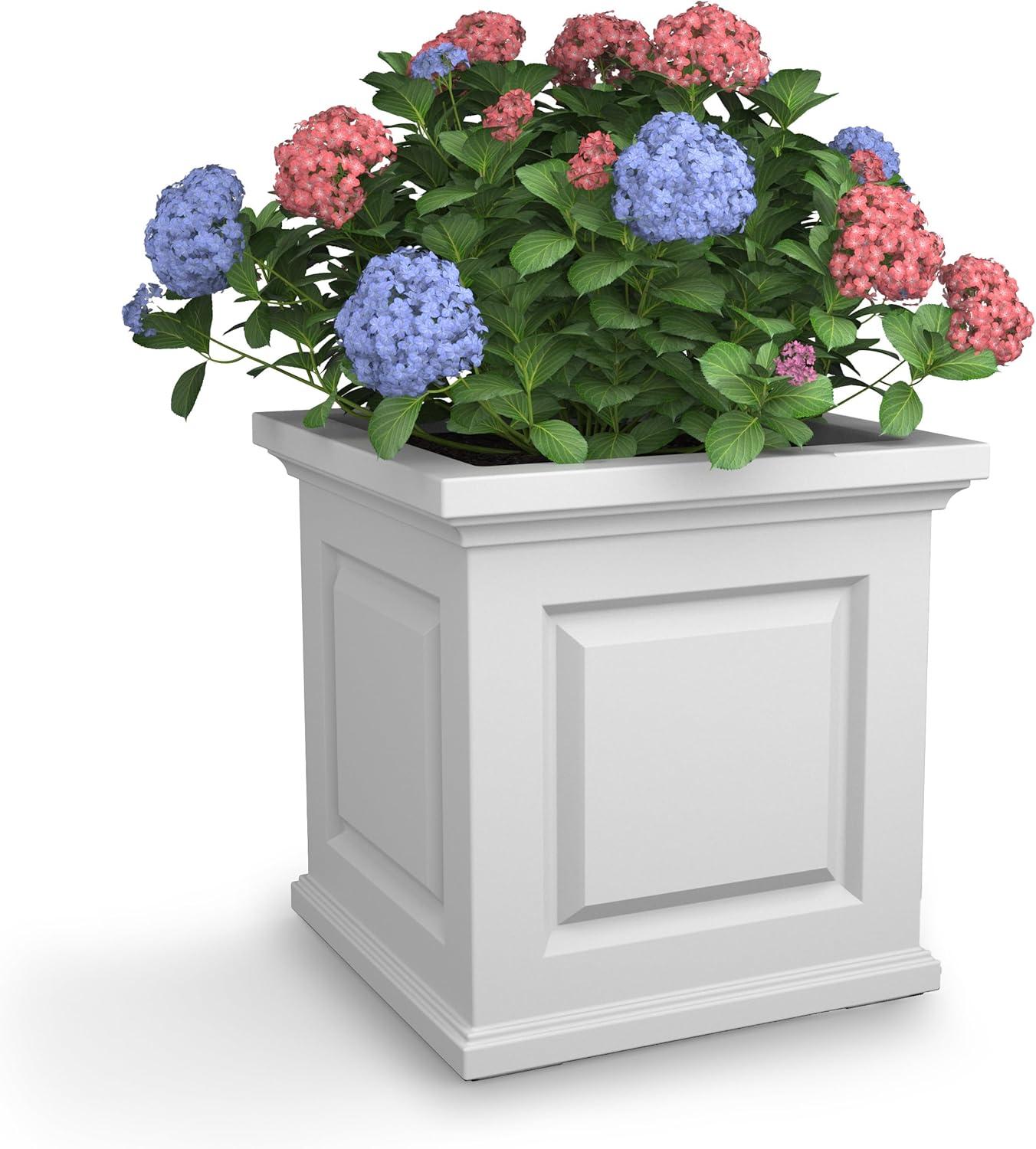 Mayne Inc. Nantucket Square Resin Planter Box with Water Reservoir