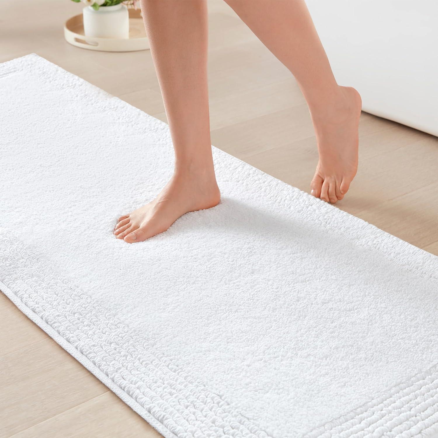 Madison Park Signature Splendor 100% Cotton Tufted 3000 GSM Reversible Bath Rug