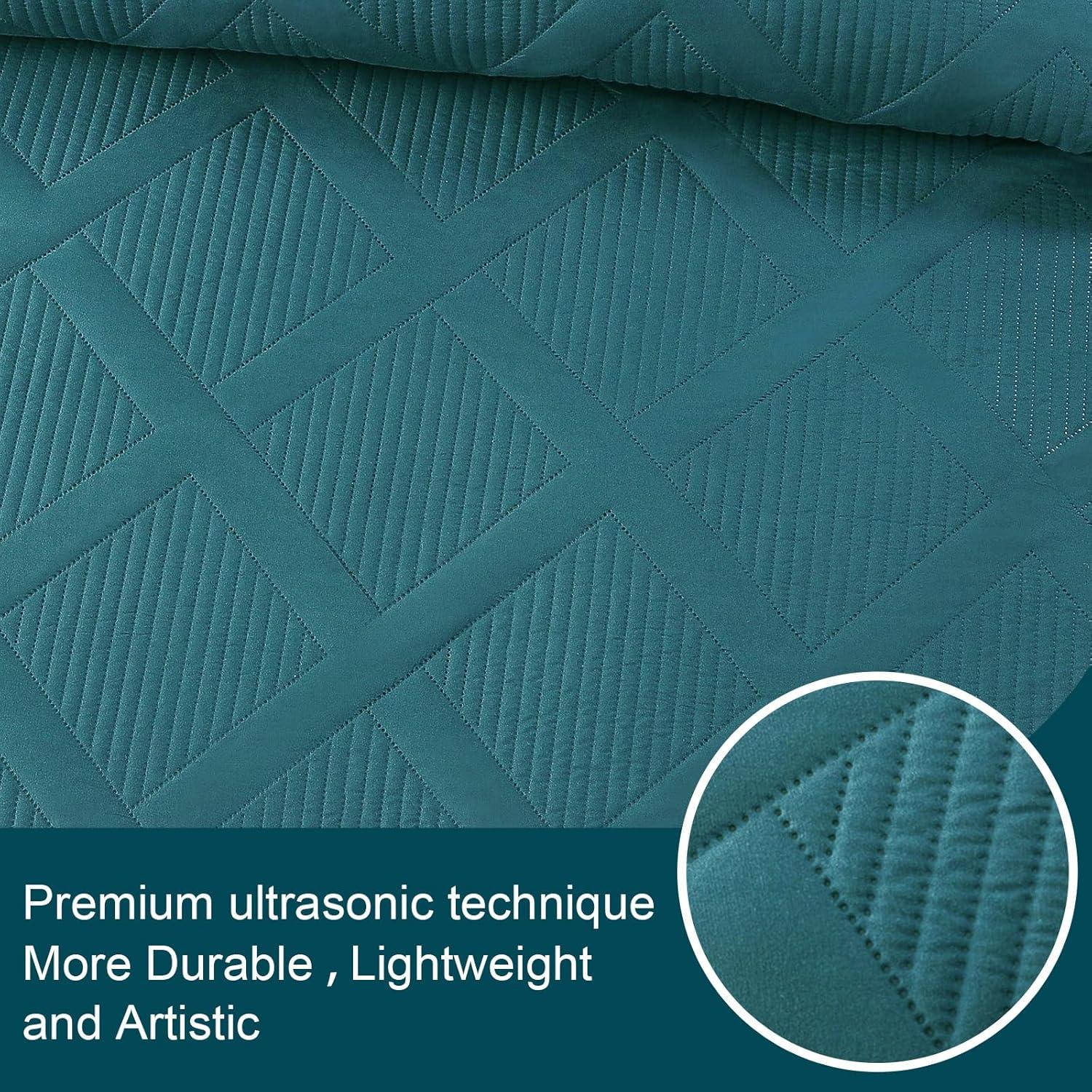 Exclusivo Mezcla Ultrasonic King Quilt Set, 3-Piece Lightweight Bedspreads Modern Striped Coverlet, Teal