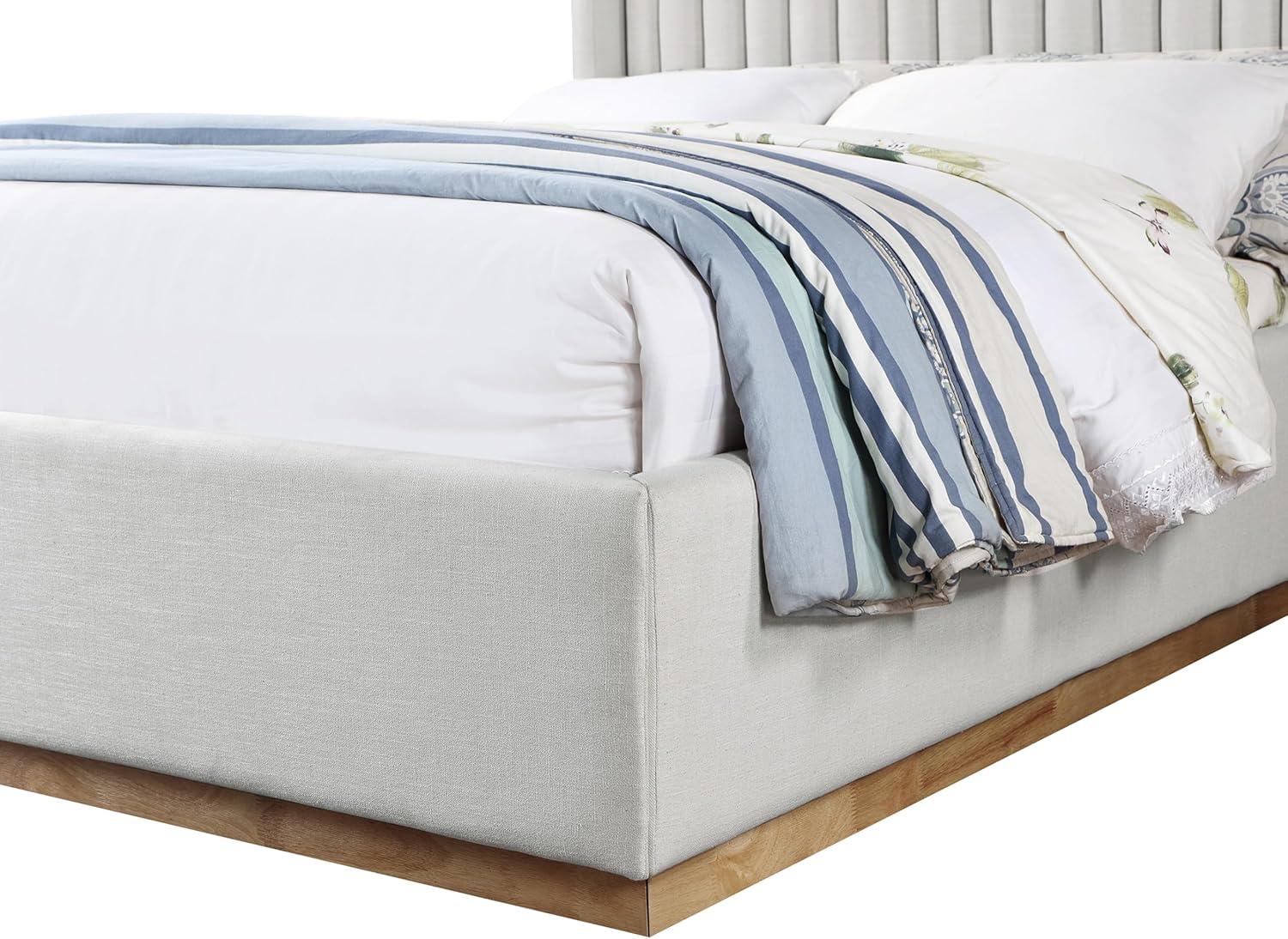 Meridian Furniture Queen Contemporary Linen Fabric Wingback Bed, Cream