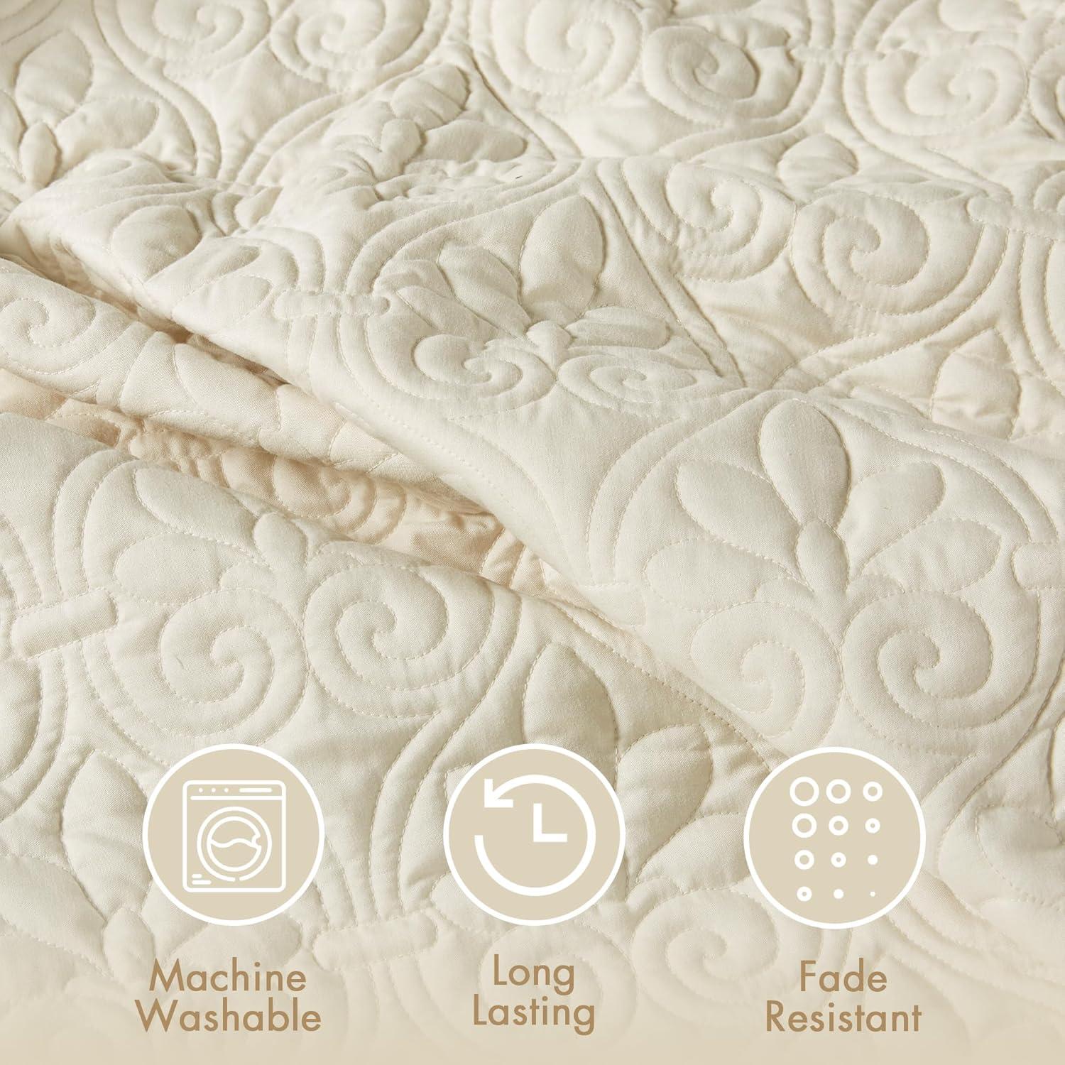 Madison Park Quebec 3 Piece Split Corner Pleated Quilted Bedspread