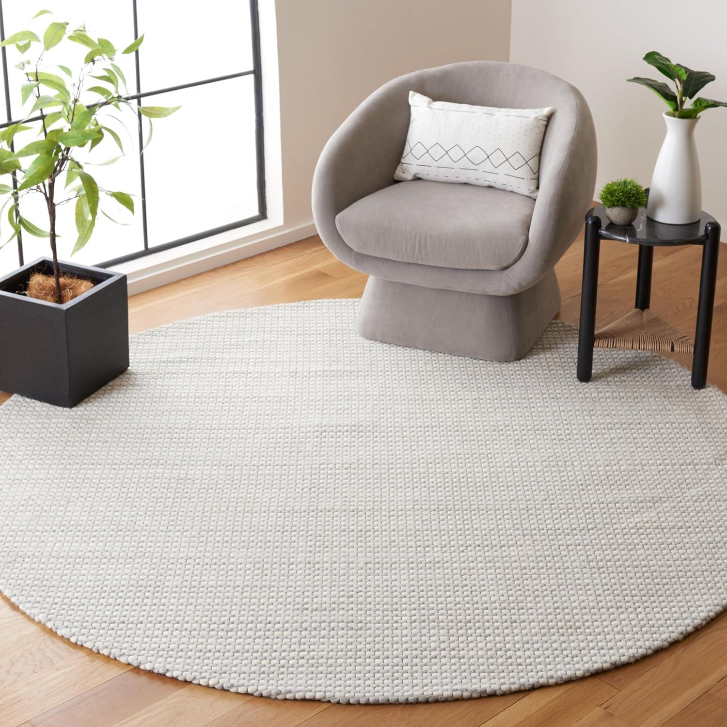 SAFAVIEH Natura Corine Geometric Area Rug, Silver/Ivory, 4' x 4' Round