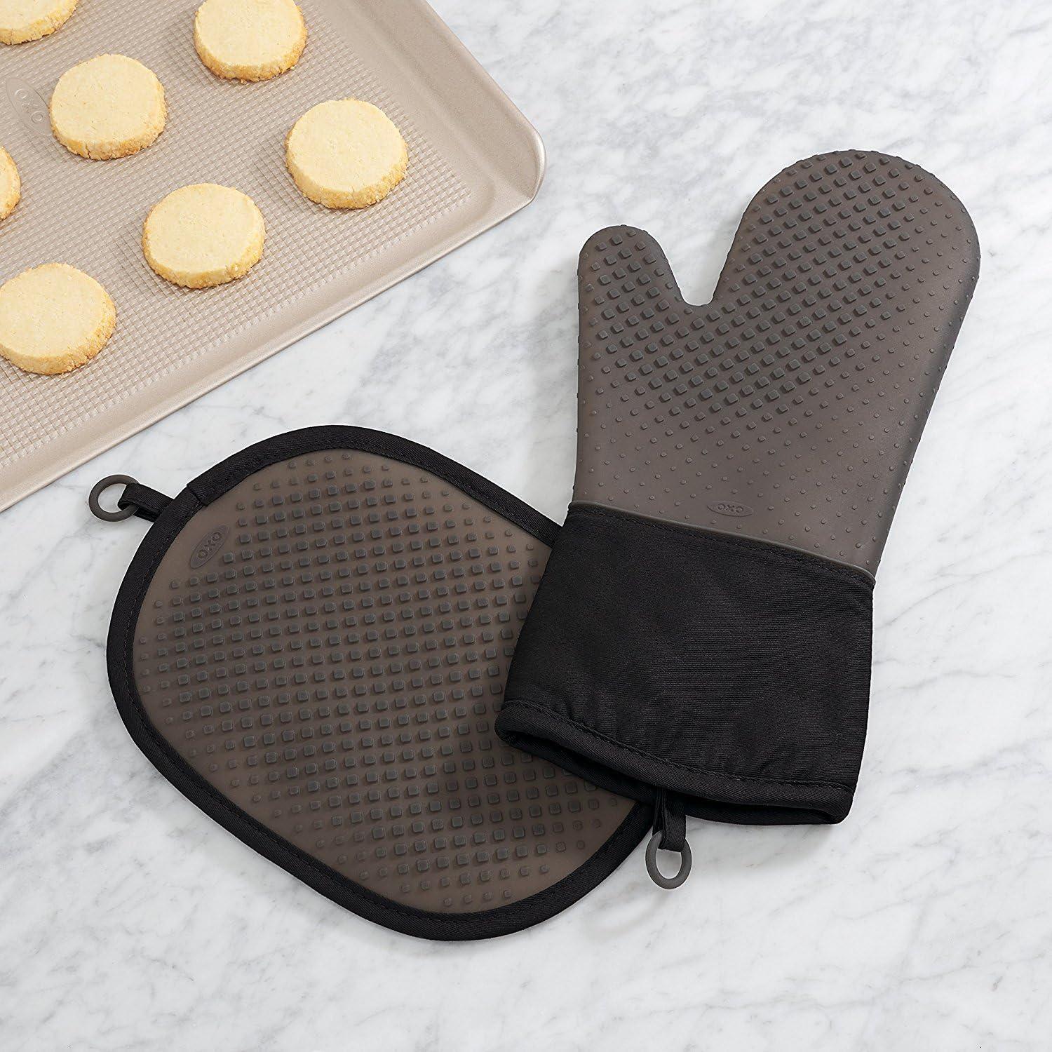 Black Silicone Diamond Pattern Pot Holder with Hanging Loop