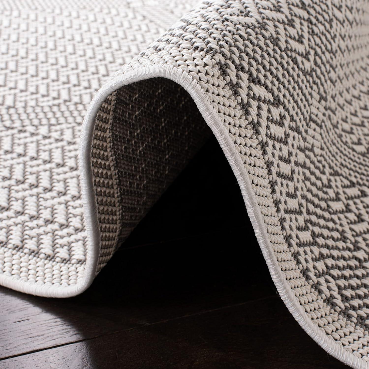 Bermuda BMU811 Power Loomed Indoor/Outdoor Area Rug - Cream/Beige - 3'x5' - Safavieh..