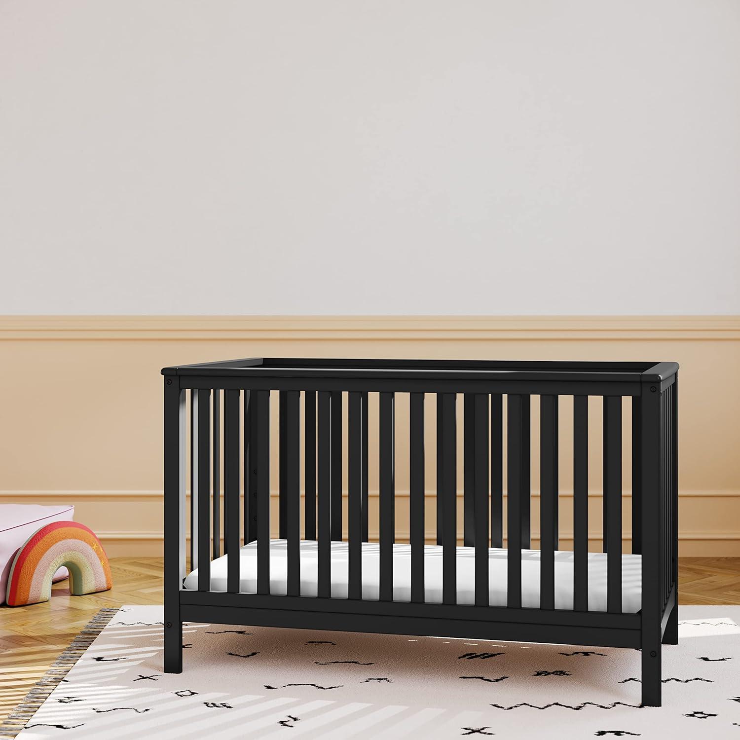 Hillcrest 4-in-1 Convertible Crib