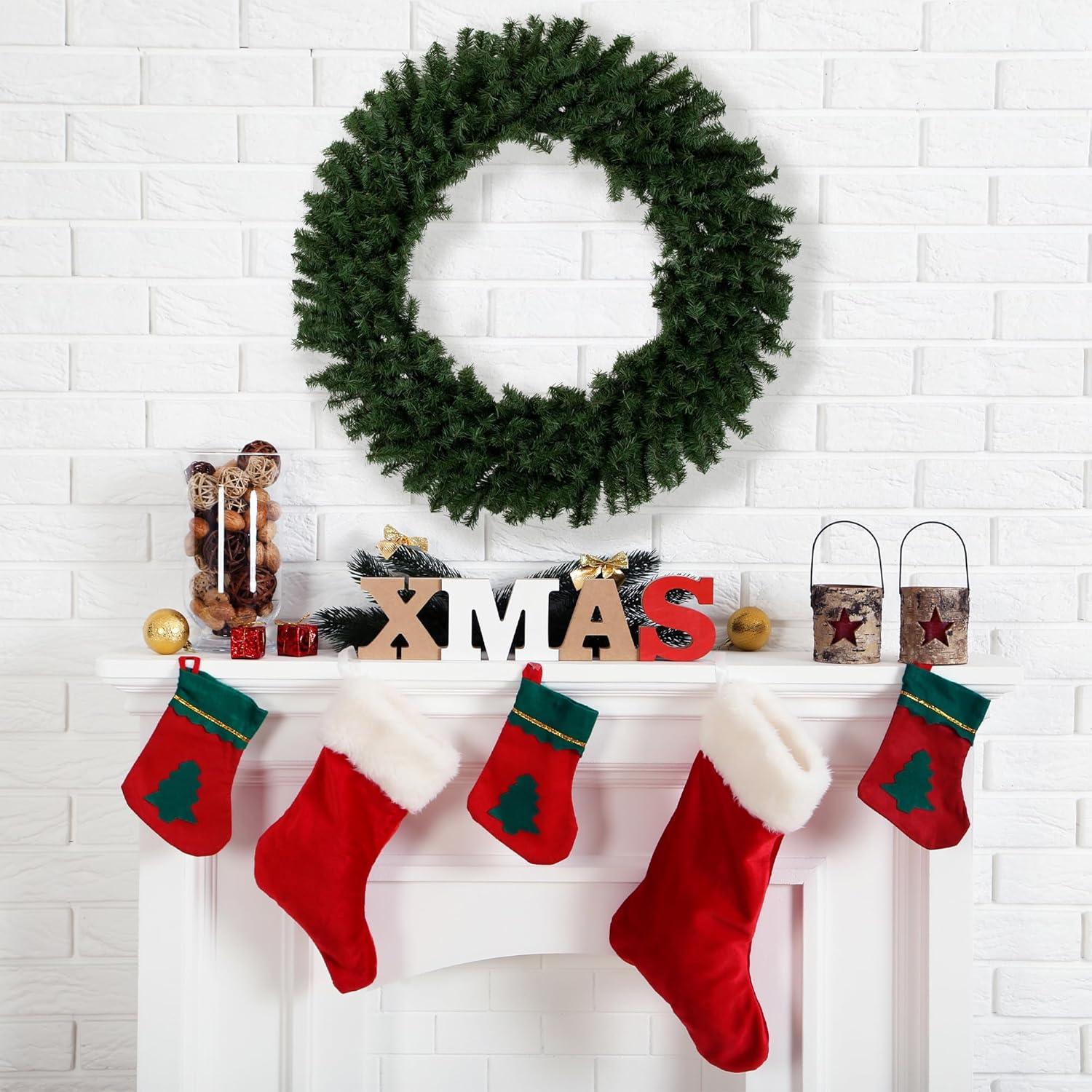 Canadian Canadian Pine Artificial Christmas Wreath