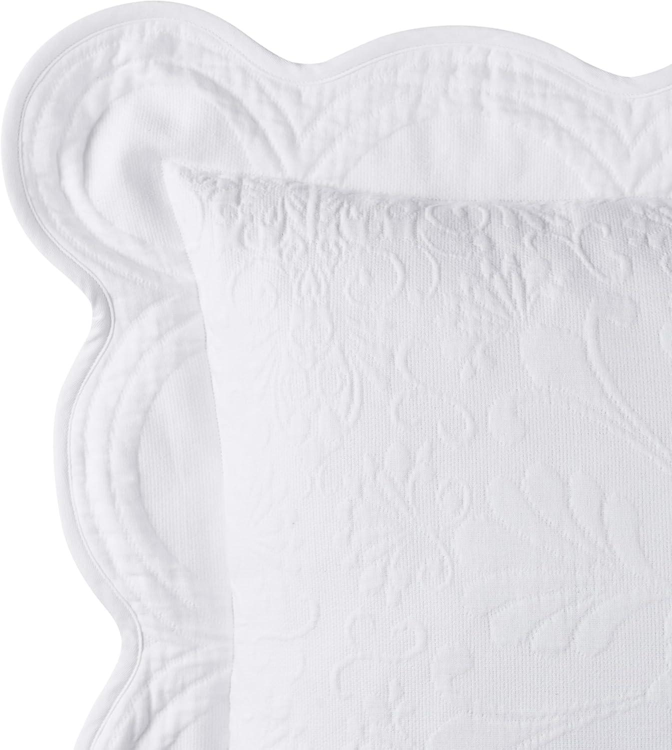 Historic Charleston Charleston Estate Sham, Scalloped Pillow Cover, Single