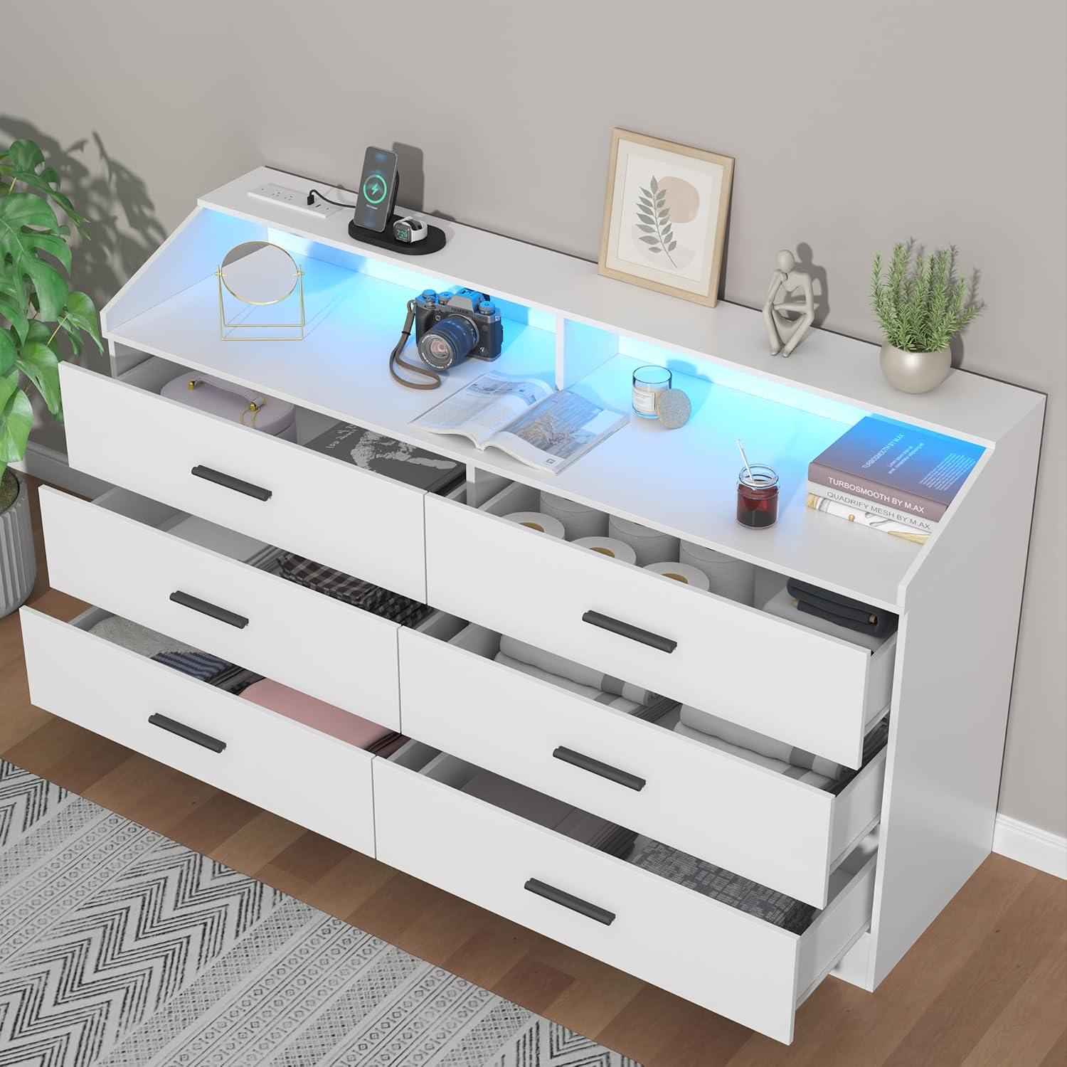 Gyfimoie 6 Drawers Dresser with Power Outlet, Chest of Drawers with LED Light, Modern Dresser with Open Storage Cubby, Double Wide Dresser Organizer for Bedroom, Living Room, Entryway, Hallway (Black)