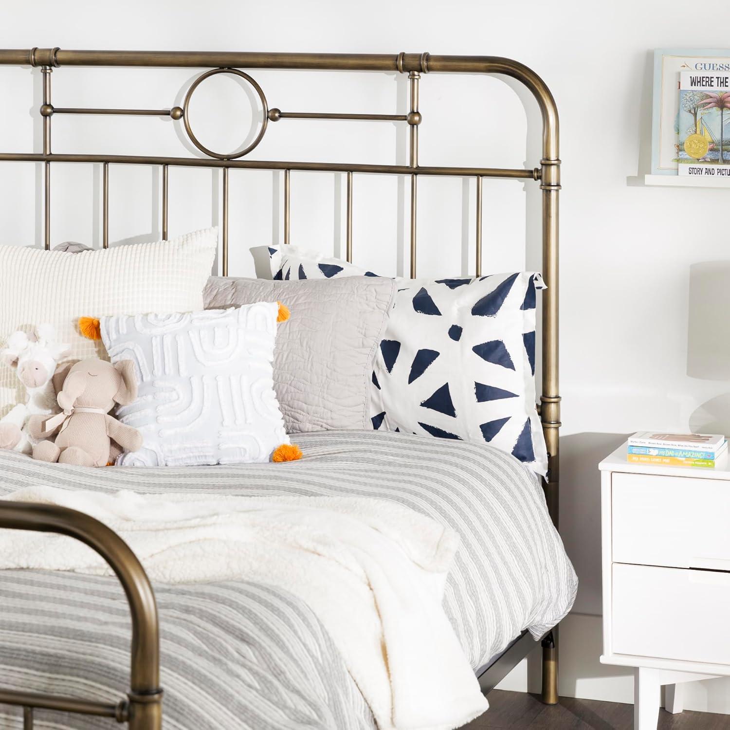 HumbleNest Countryside Classic Metal Textured Standard Bed, Queen, Bronze