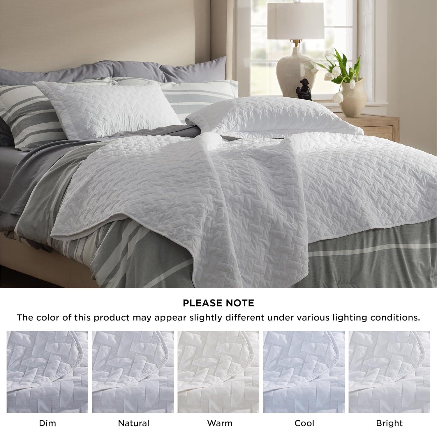Lightweight Spring Quilt Set Oversized King Size White Bedding Set for All Seasons - Bedsure