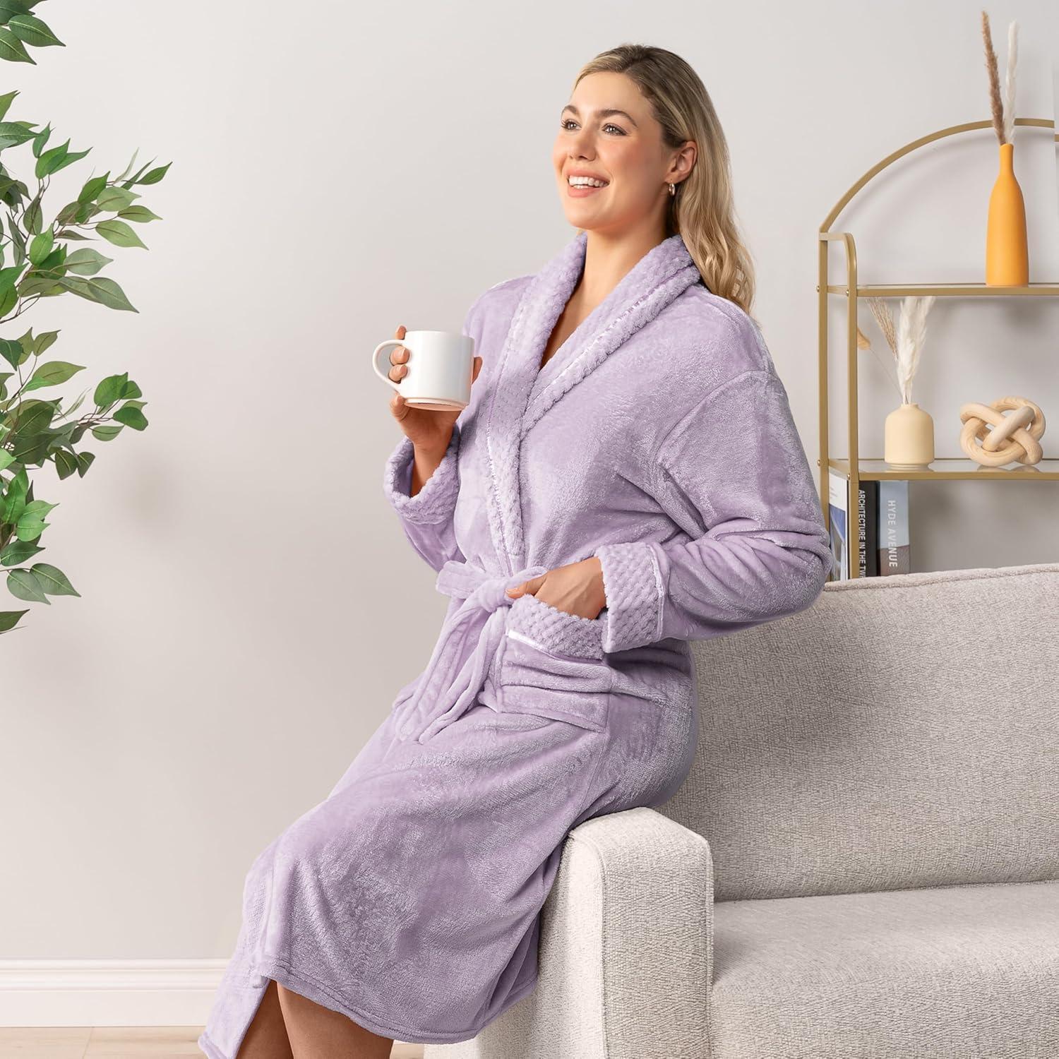 PAVILIA Soft Plush Women Fleece Robe, Cozy Warm Housecoat Bathrobe, Fuzzy Female Long Spa Robes