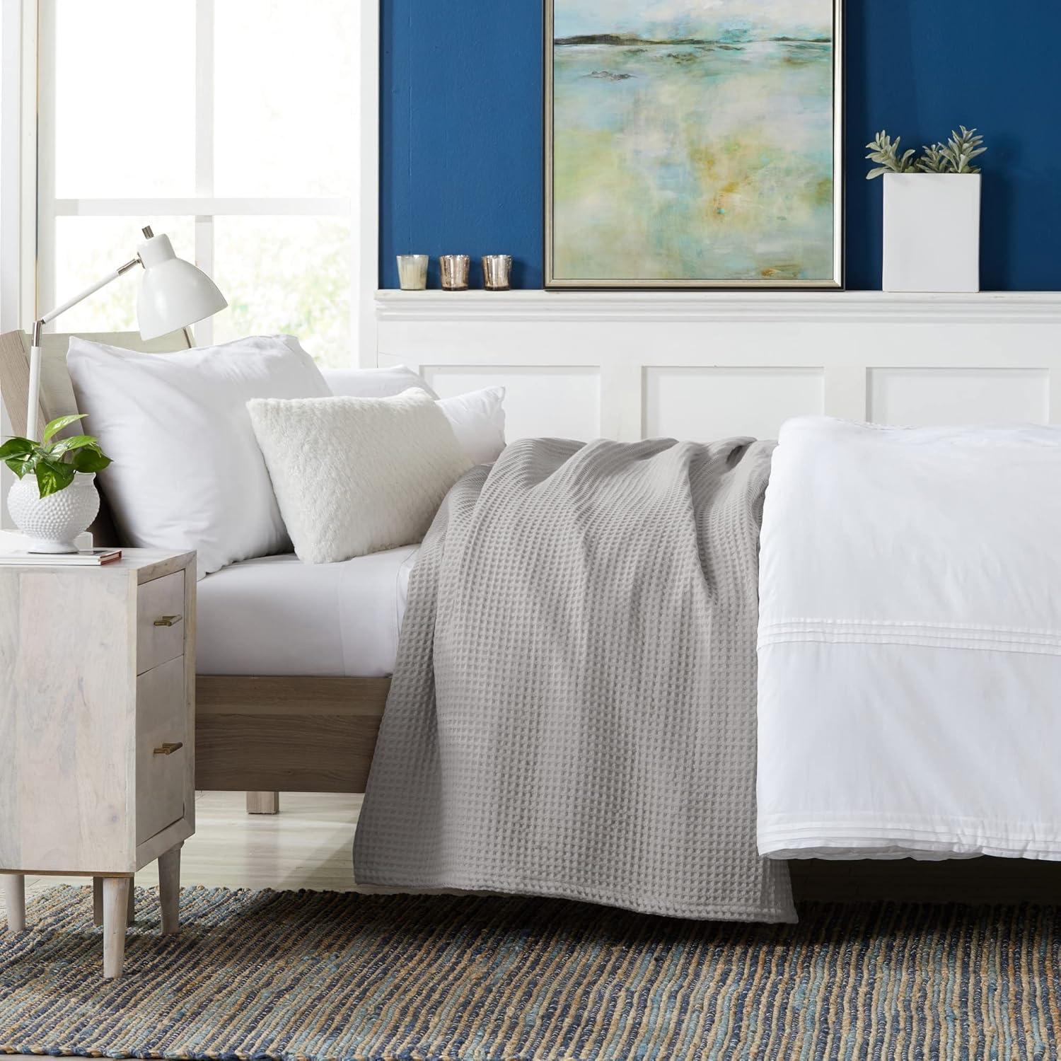 Market & Place 100% Cotton Waffle Weave Bed Blanket Full/Queen Light Grey