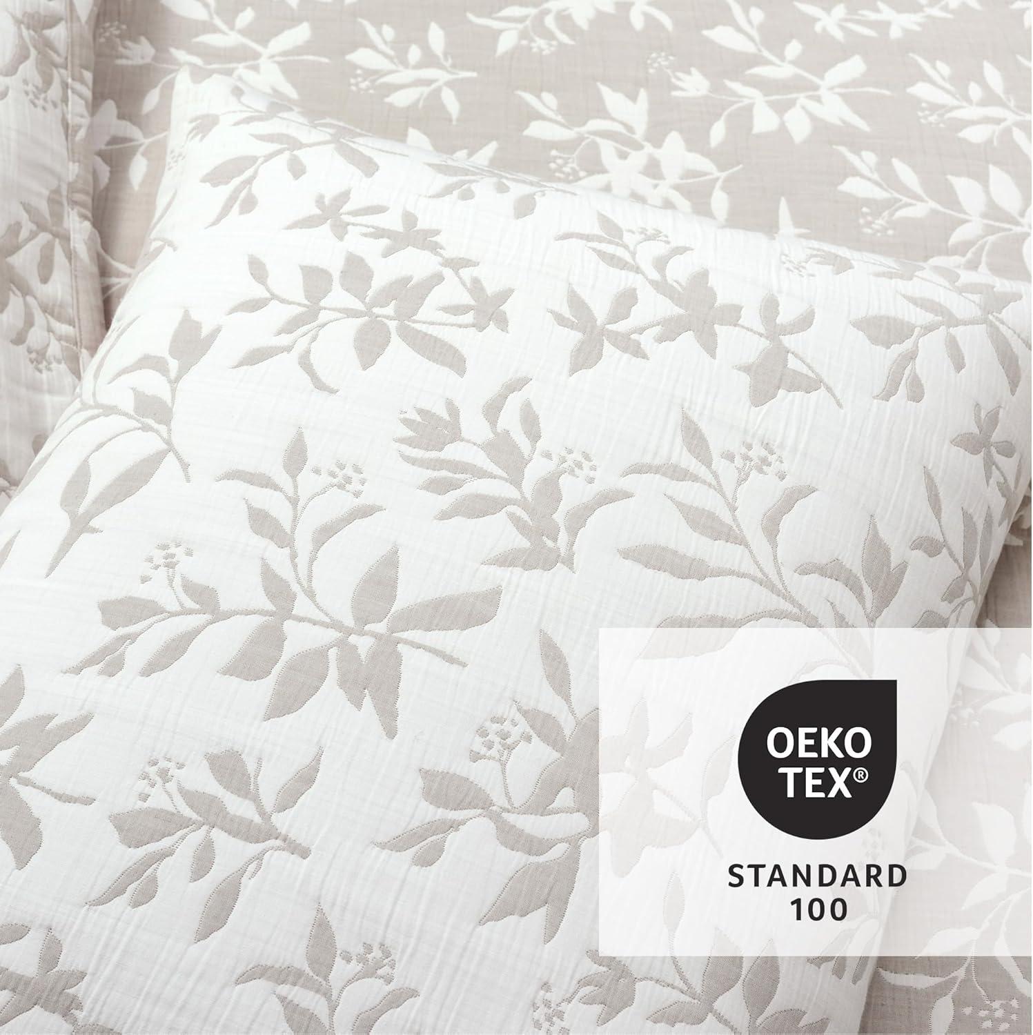 Lush Decor Floral Jacquard Reversible Soft Matelassé Quilt 3Pc Set